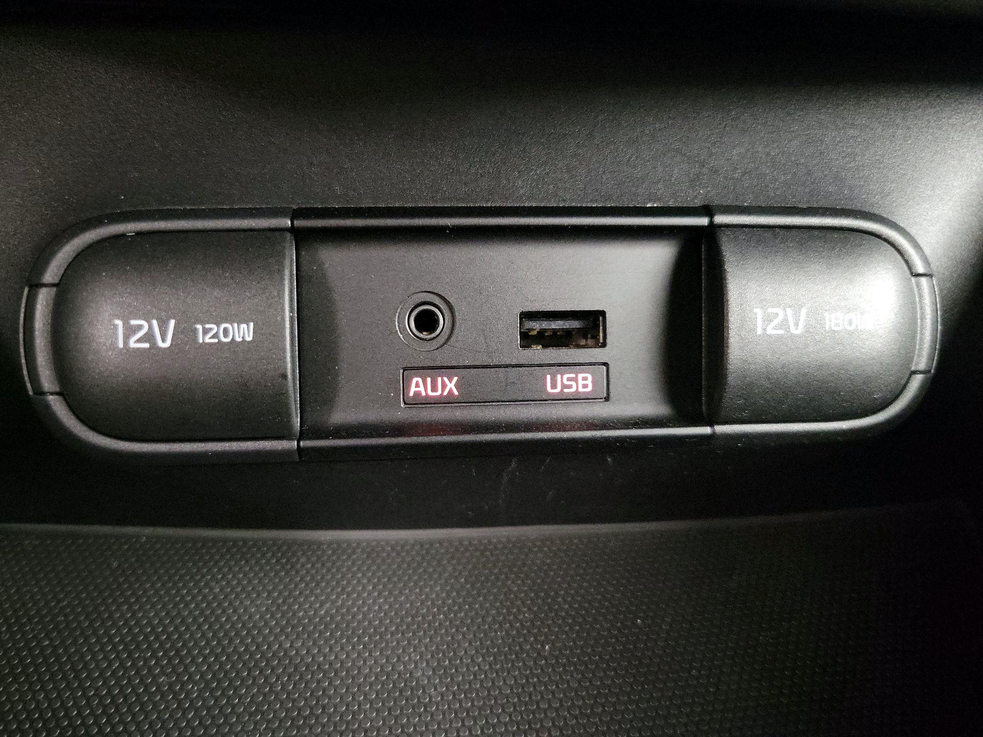 Thumbnail: 2014 Kia Soul - 19