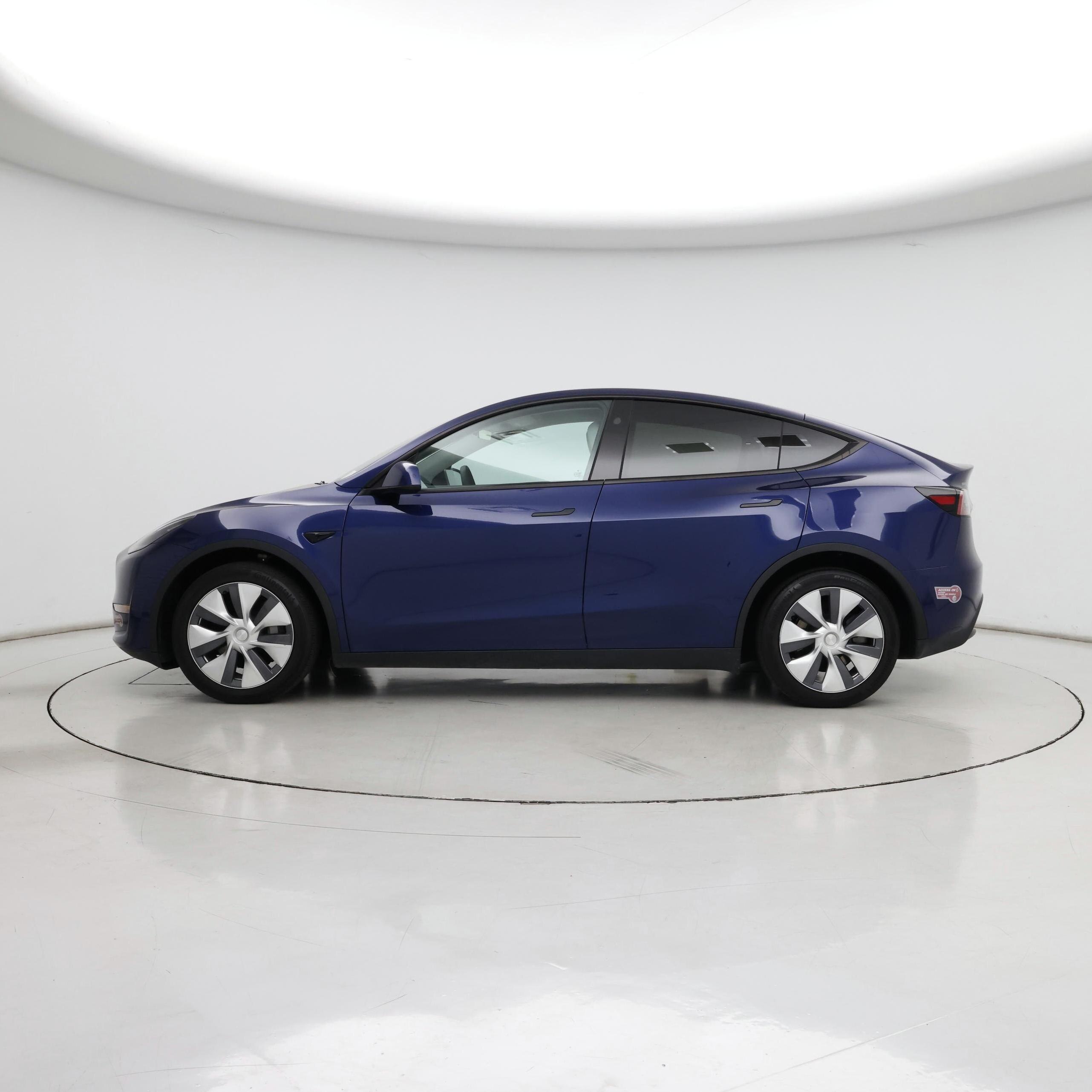 Thumbnail: 2023 Tesla Model Y - 3