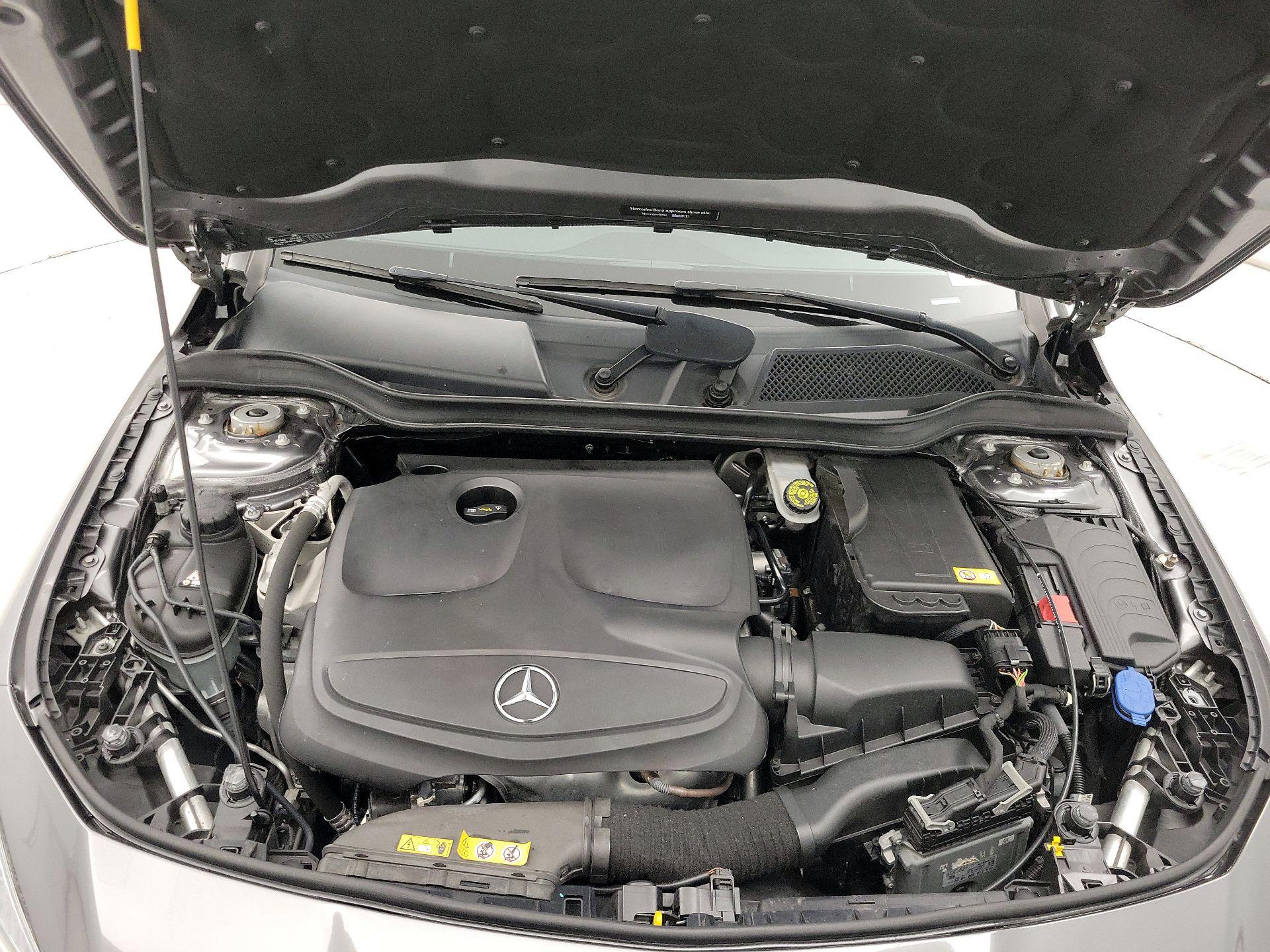 Thumbnail: 2014 Mercedes-Benz CLA - 20