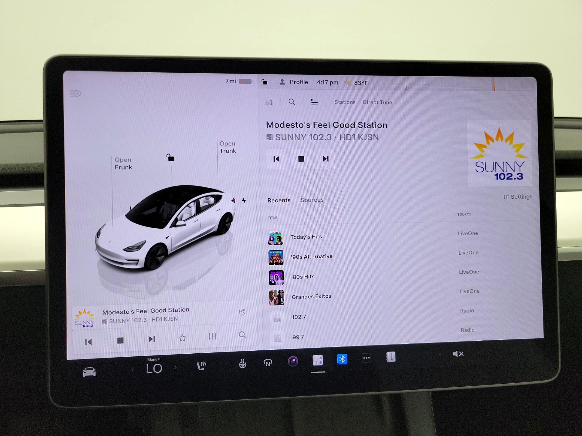 Thumbnail: 2023 Tesla Model 3 - 14