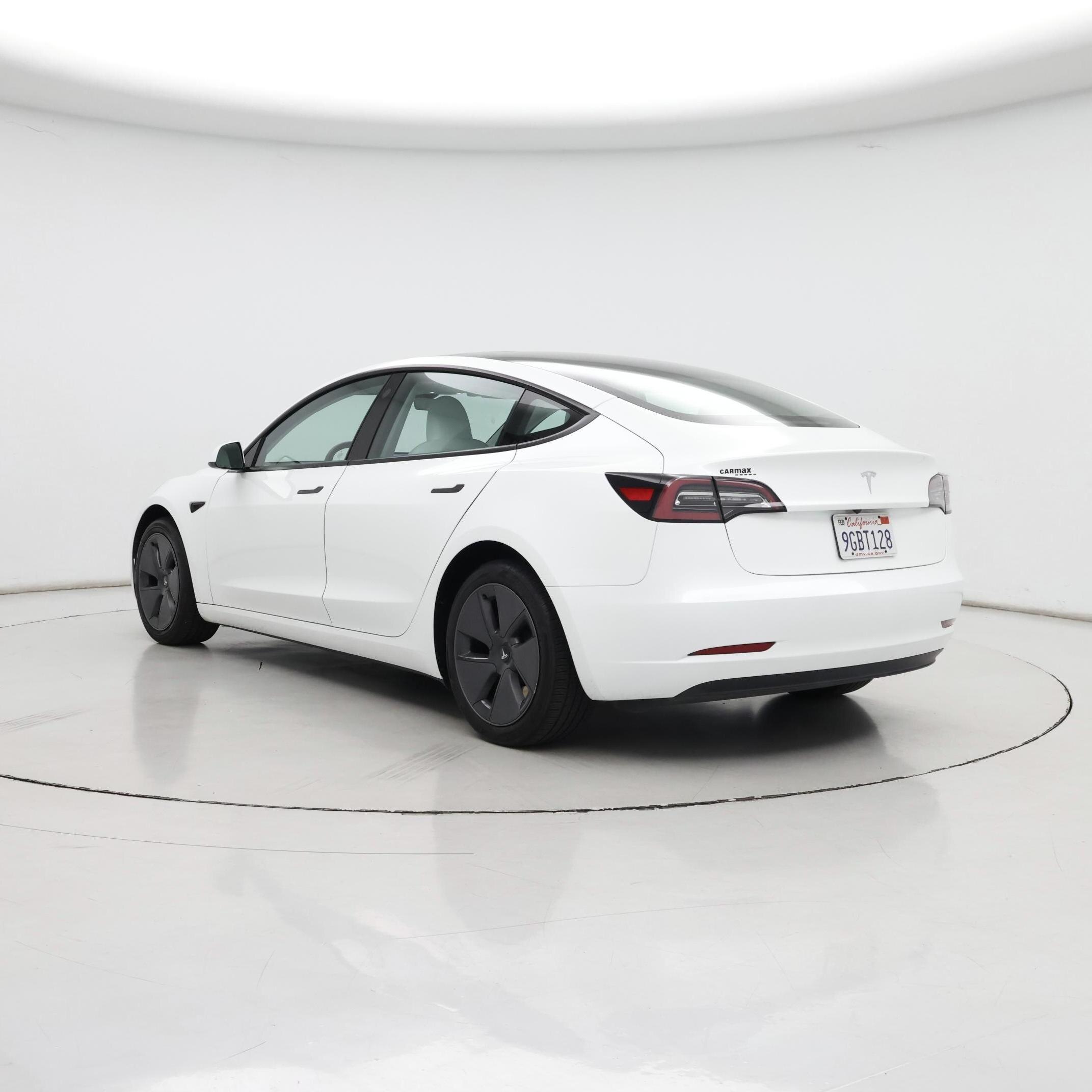Thumbnail: 2023 Tesla Model 3 - 2