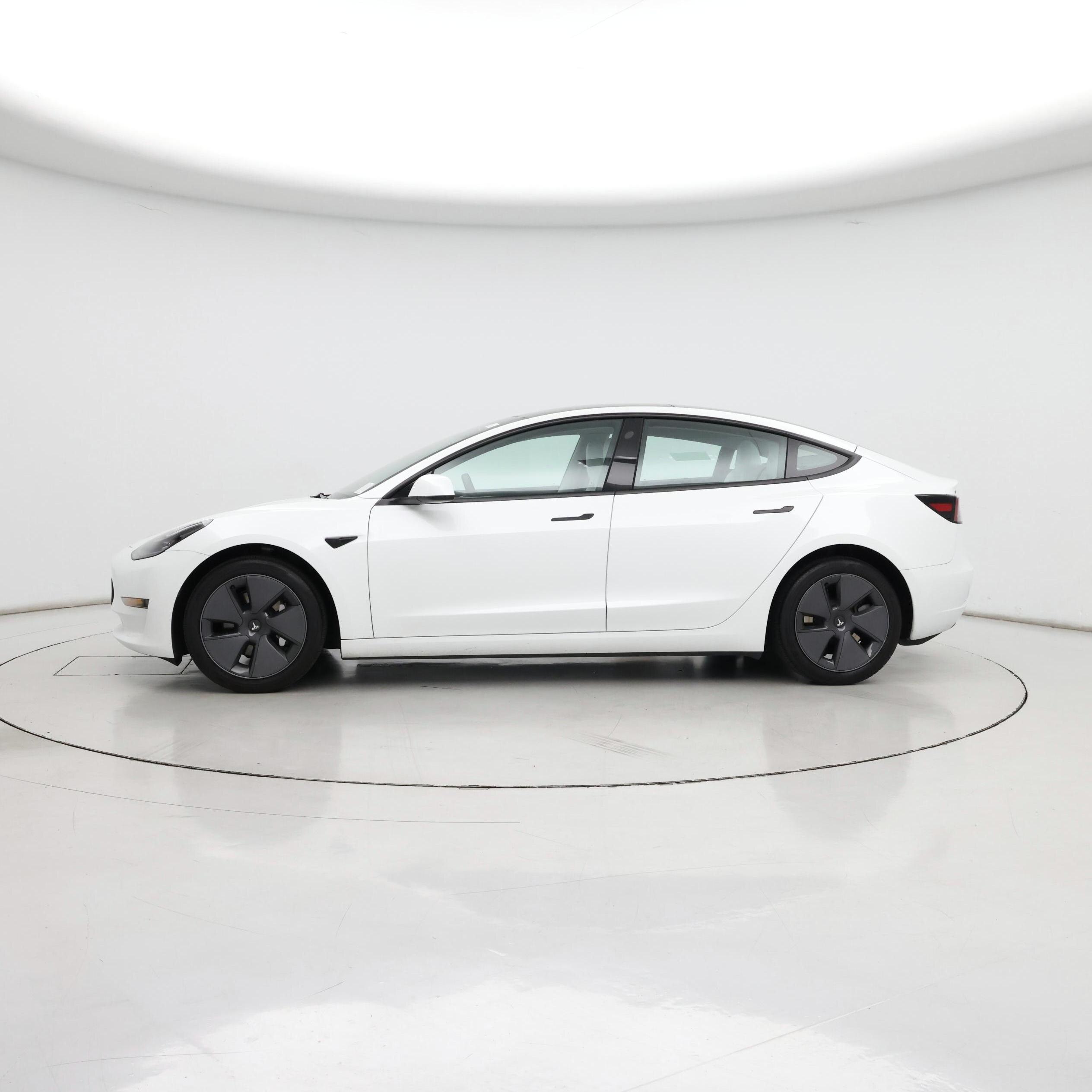 Thumbnail: 2023 Tesla Model 3 - 3