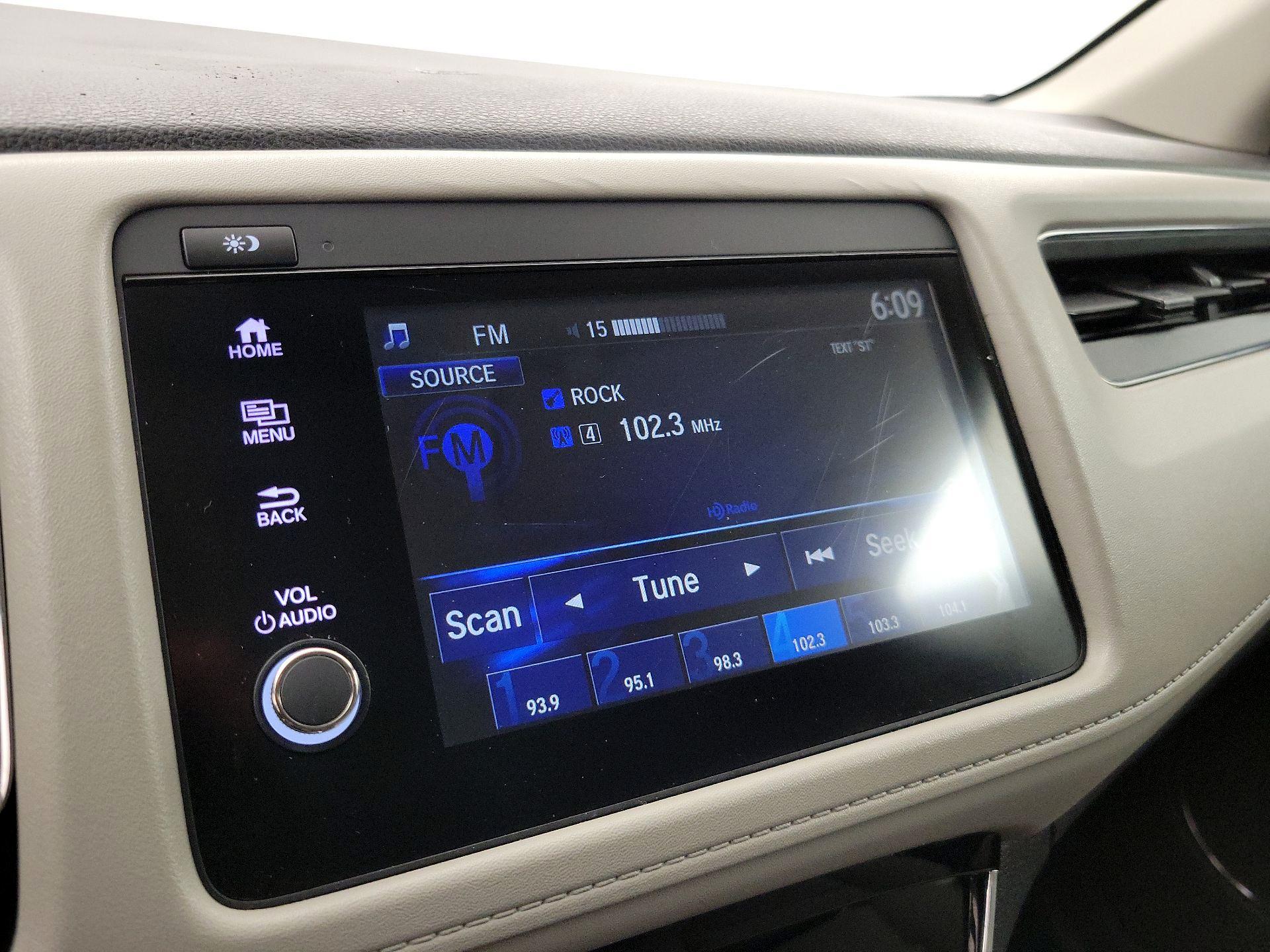 Thumbnail: 2019 Honda HR-V - 15