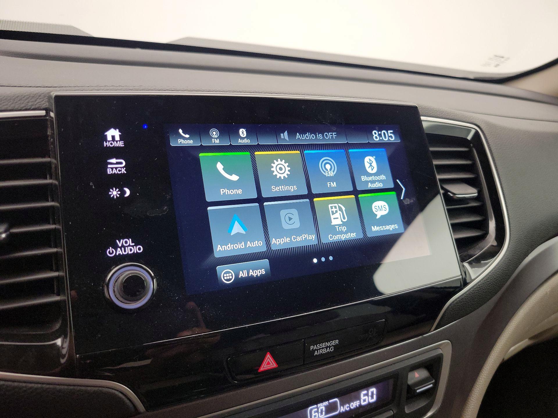 Thumbnail: 2020 Honda Pilot - 15