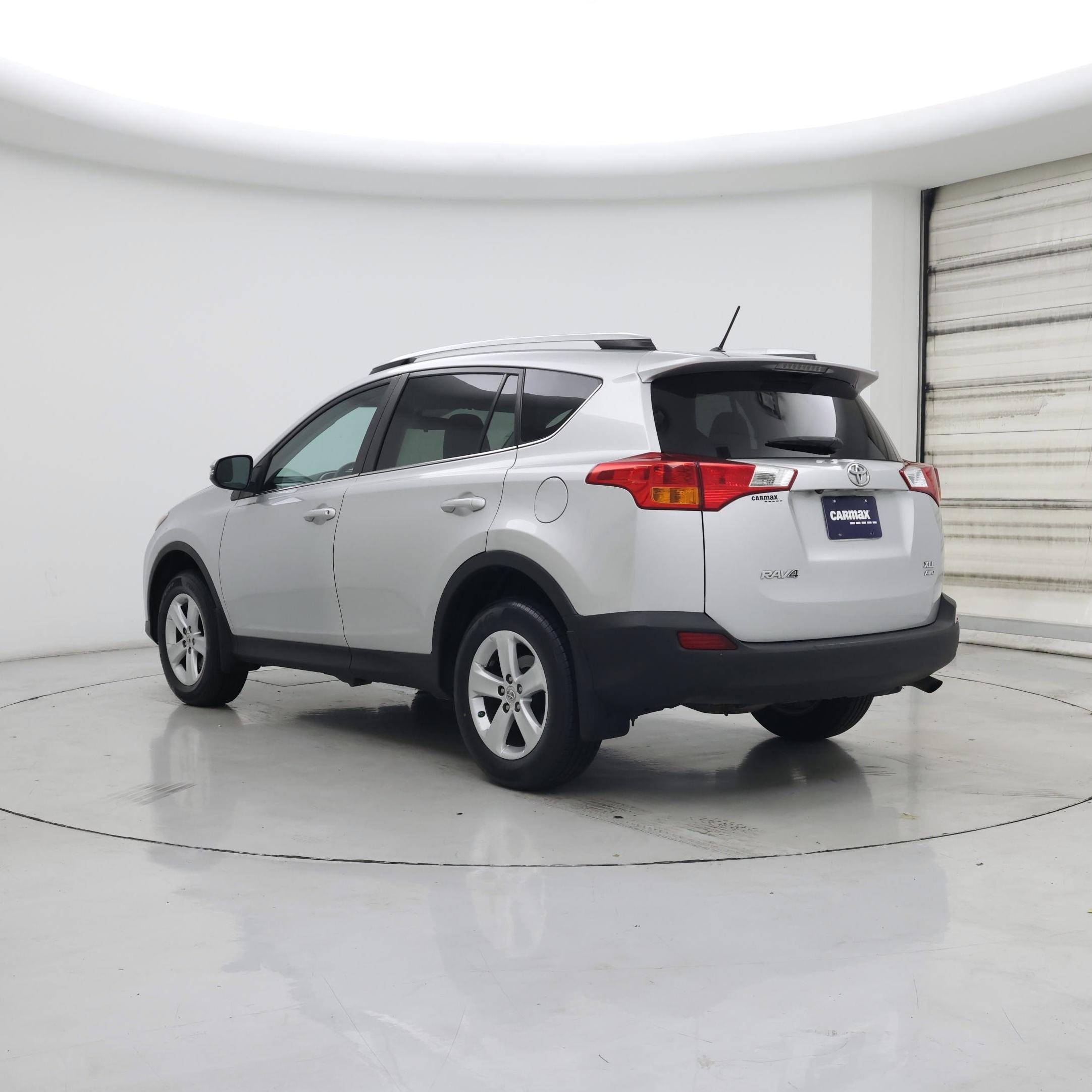Thumbnail: 2013 Toyota RAV4 - 2