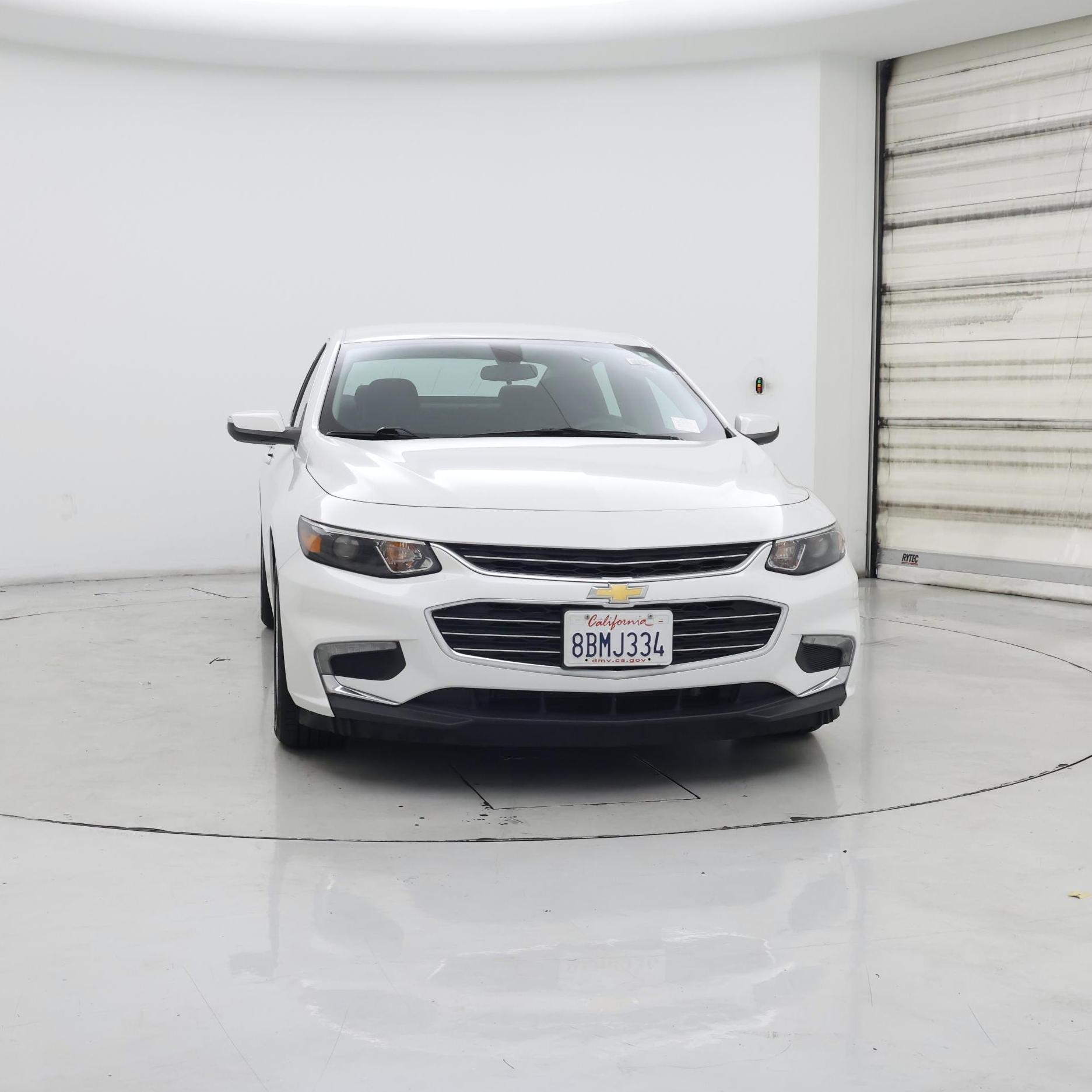 Thumbnail: 2017 Chevrolet Malibu - 5