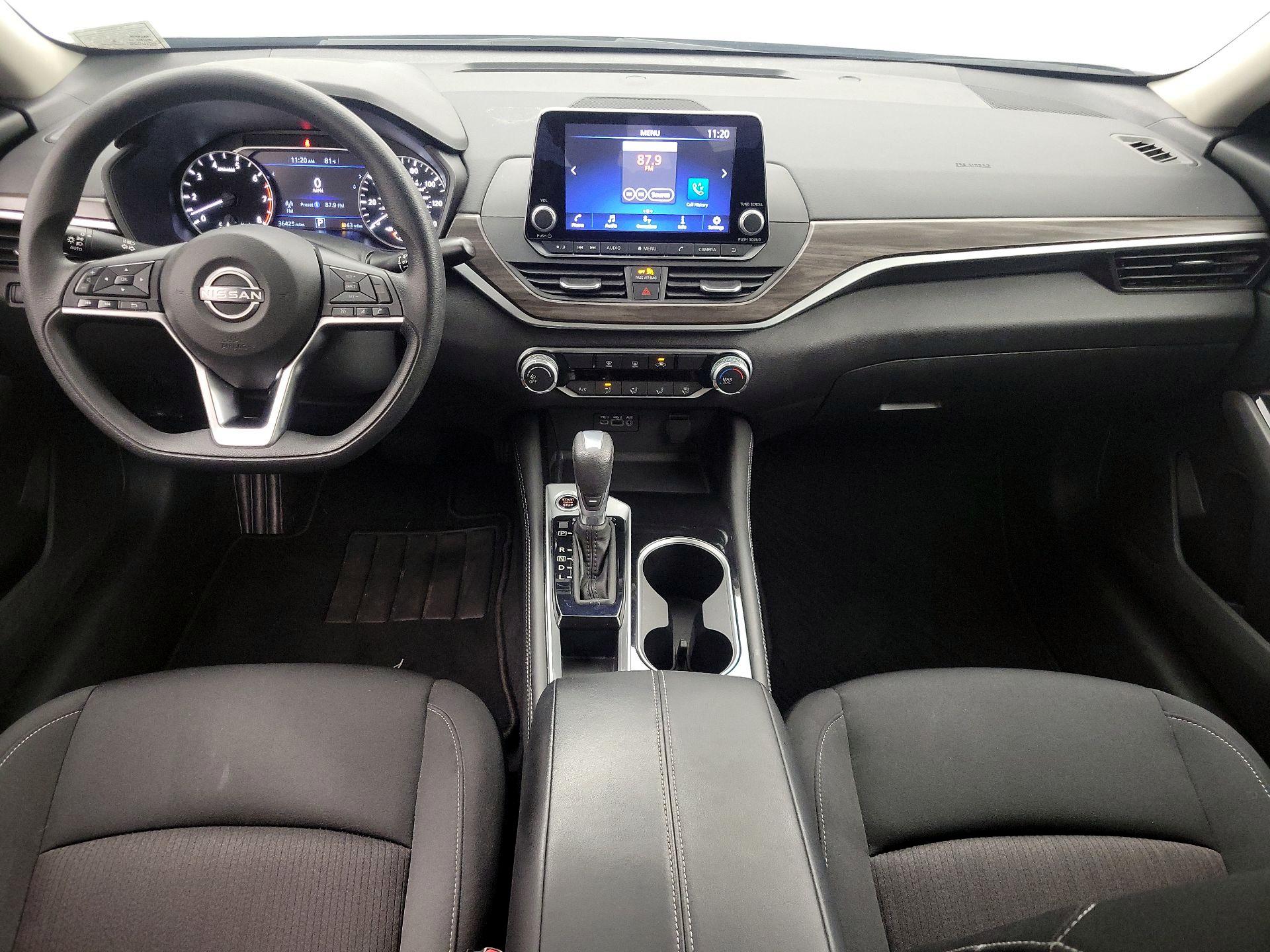Thumbnail: 2023 Nissan Altima - 9