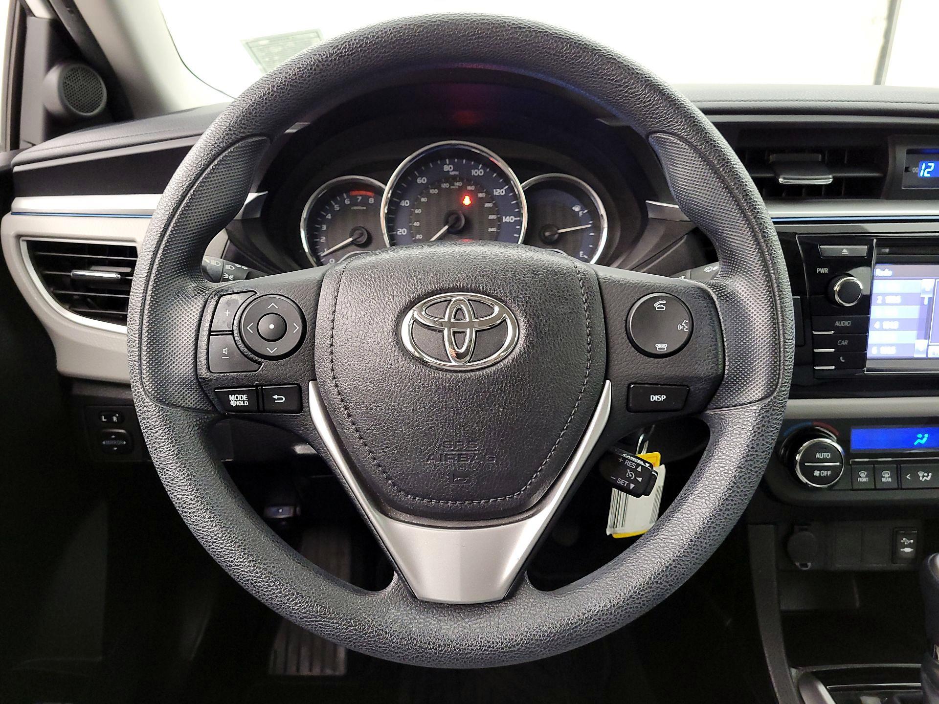 Thumbnail: 2016 Toyota Corolla - 10