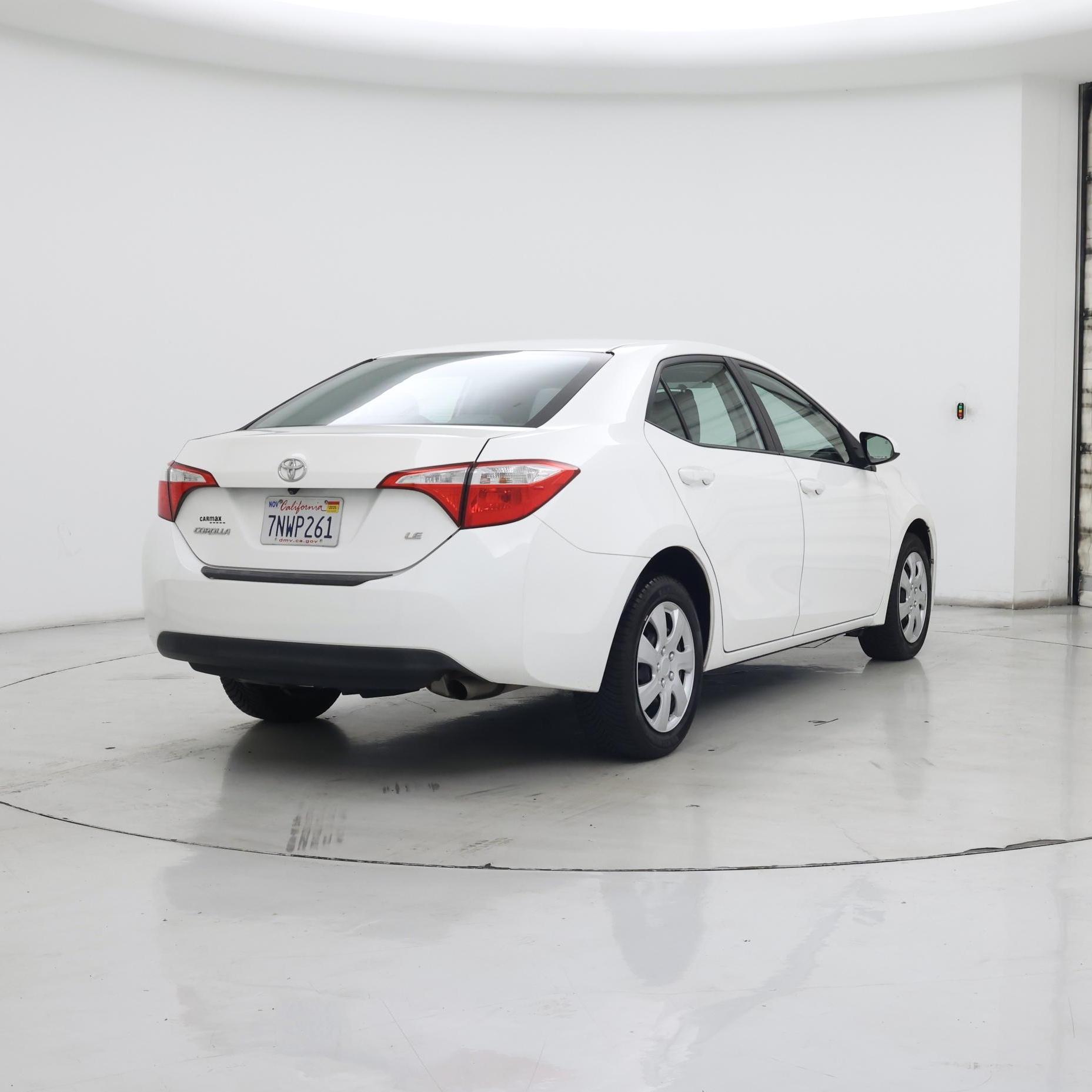 Thumbnail: 2016 Toyota Corolla - 8