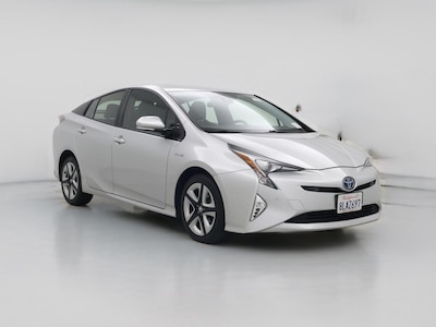 Silver 2018 Toyota Prius Three Touring