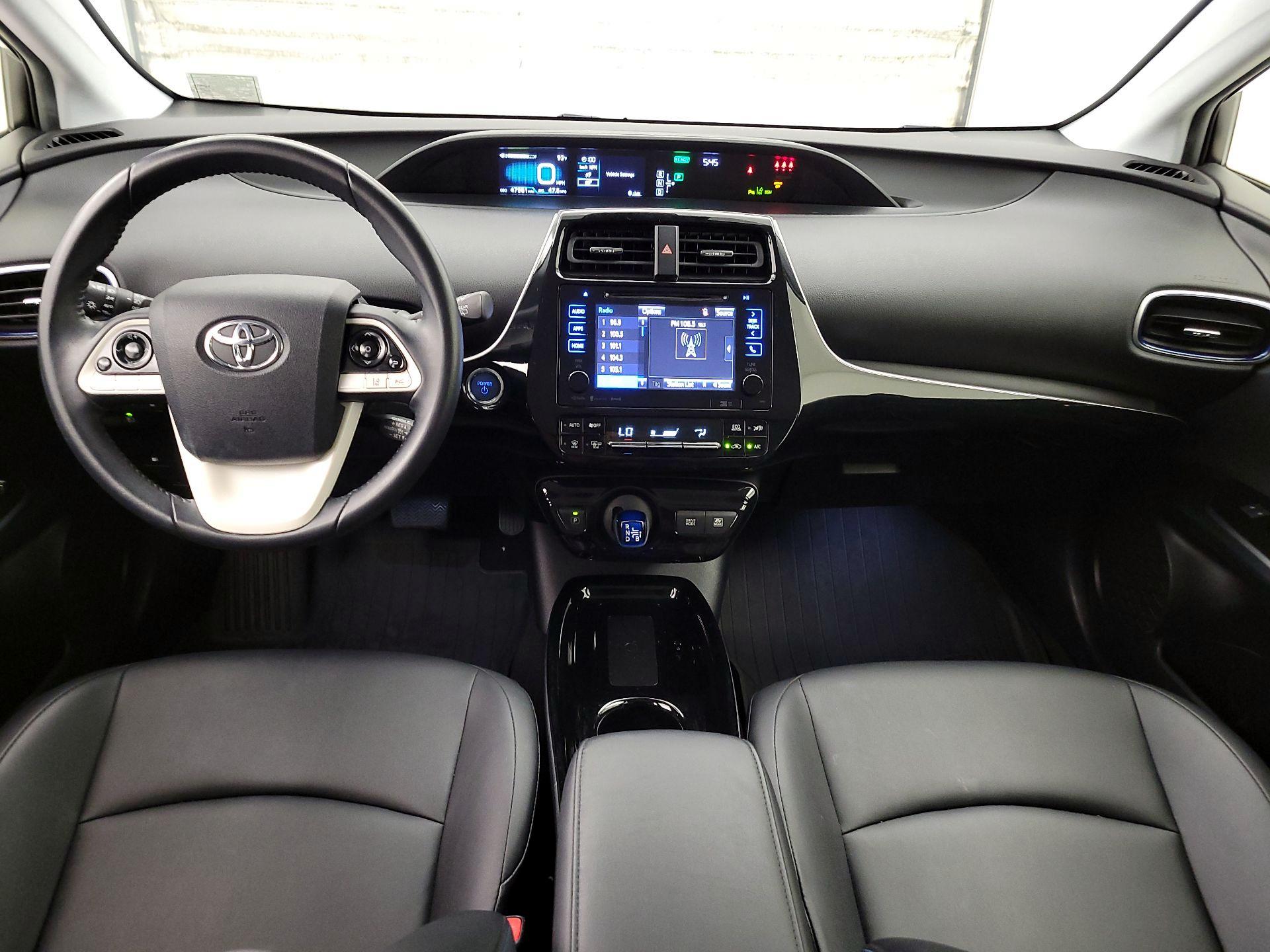 Thumbnail: 2018 Toyota Prius - 9