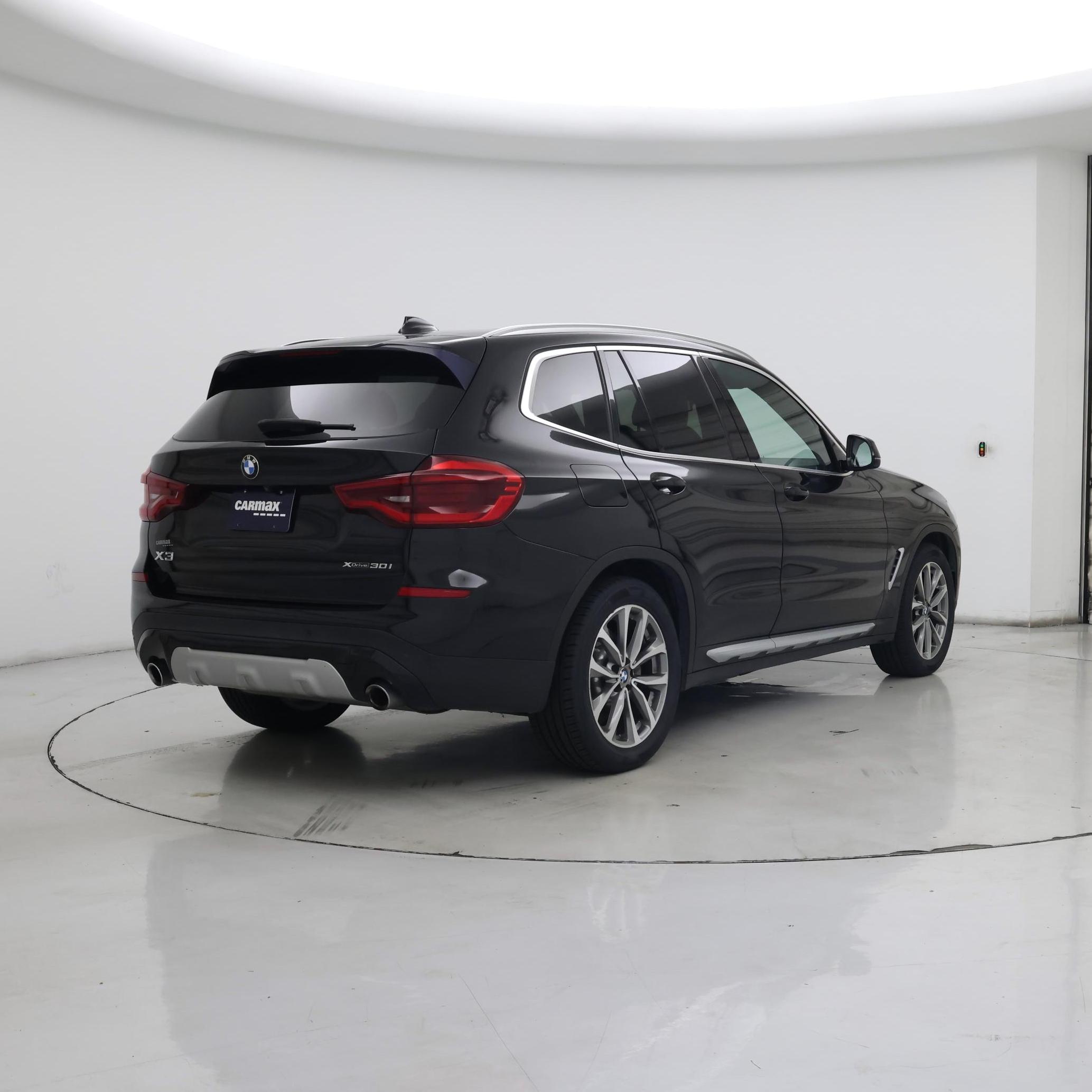 Thumbnail: 2019 BMW X3 - 8