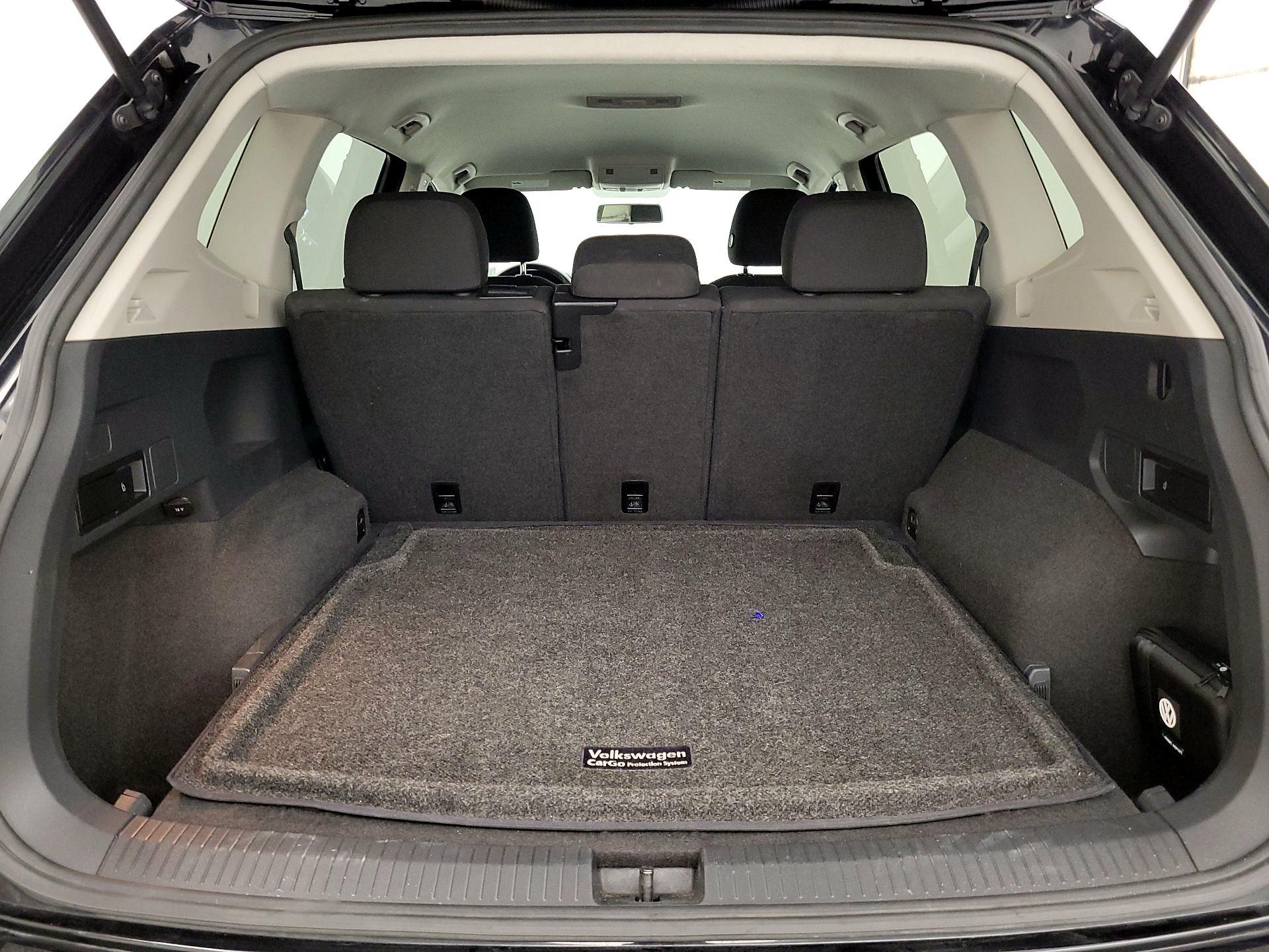 Thumbnail: 2018 Volkswagen Tiguan - 20