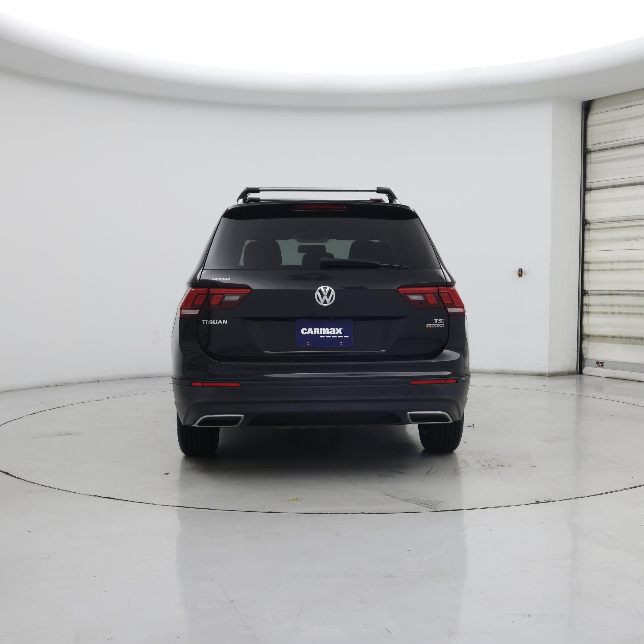 Thumbnail: 2018 Volkswagen Tiguan - 6