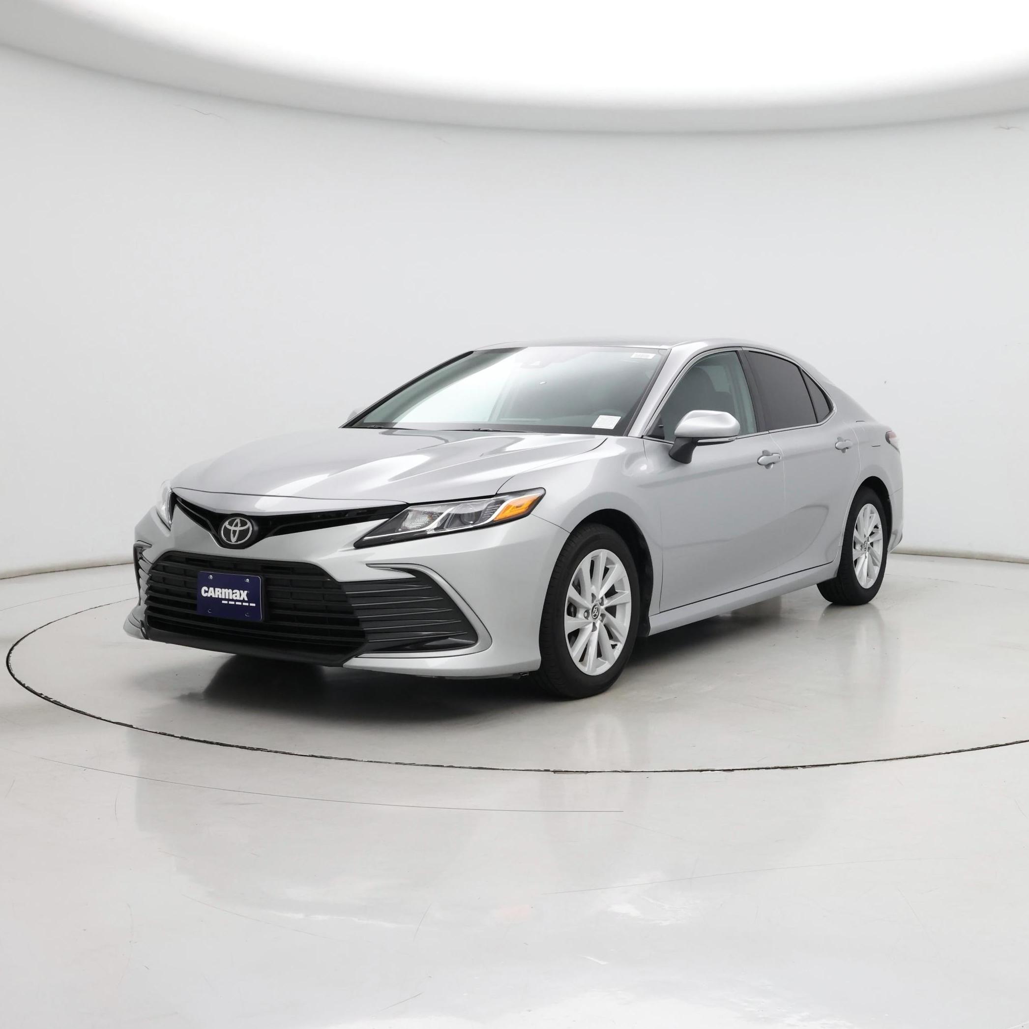 Thumbnail: 2021 Toyota Camry - 4