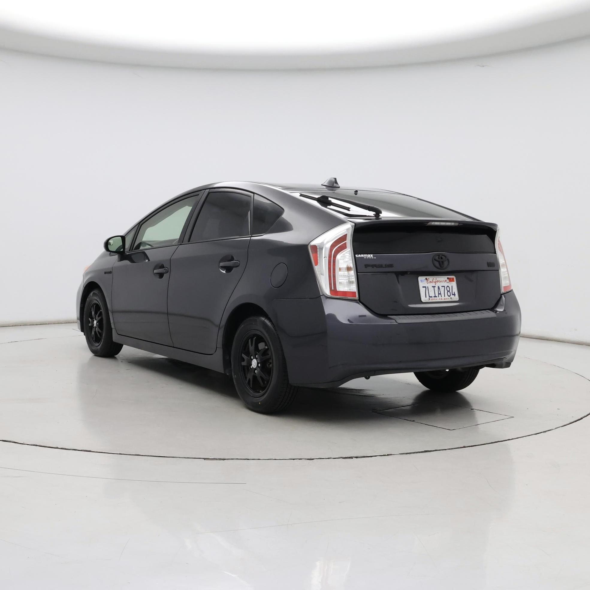 Thumbnail: 2015 Toyota Prius - 2