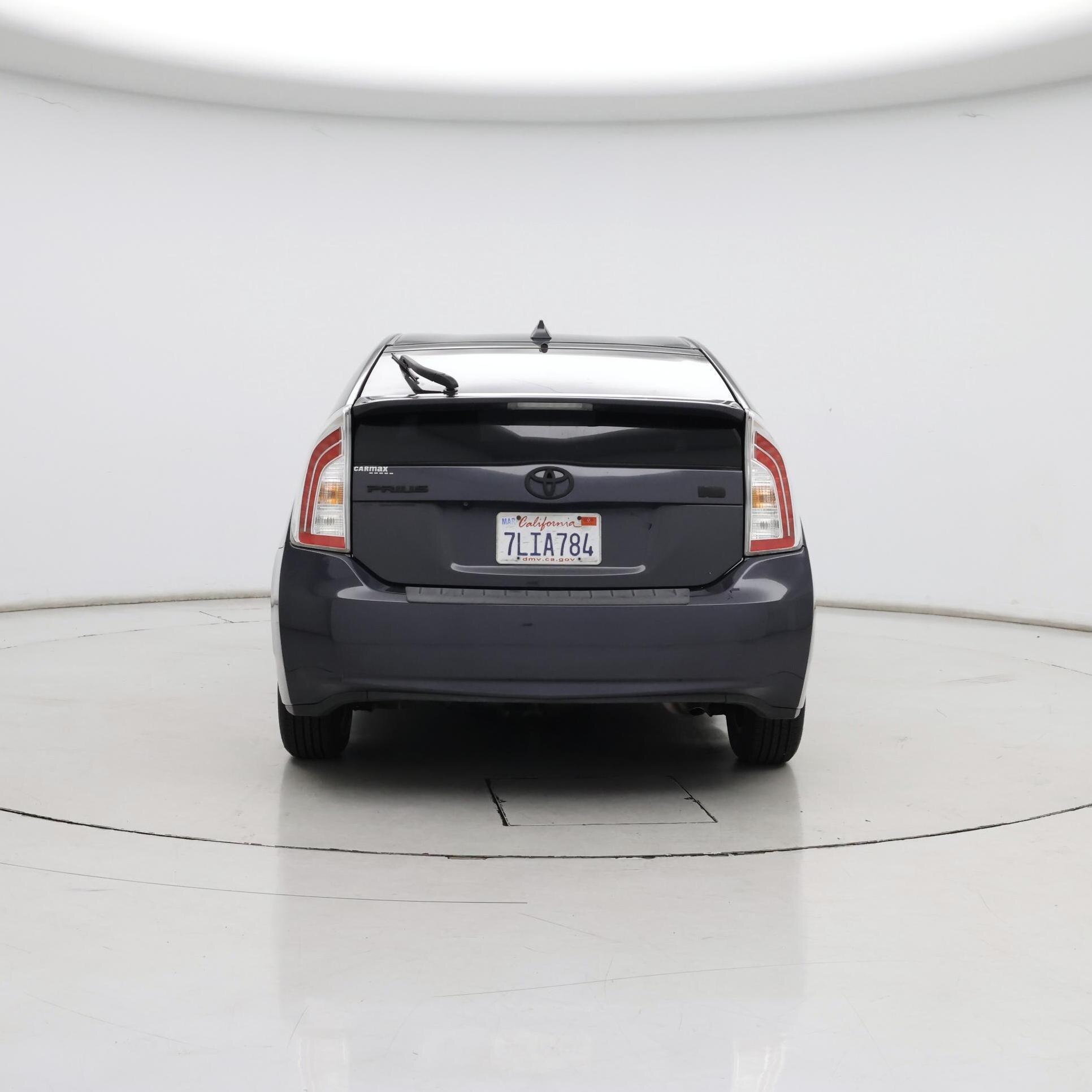 Thumbnail: 2015 Toyota Prius - 6