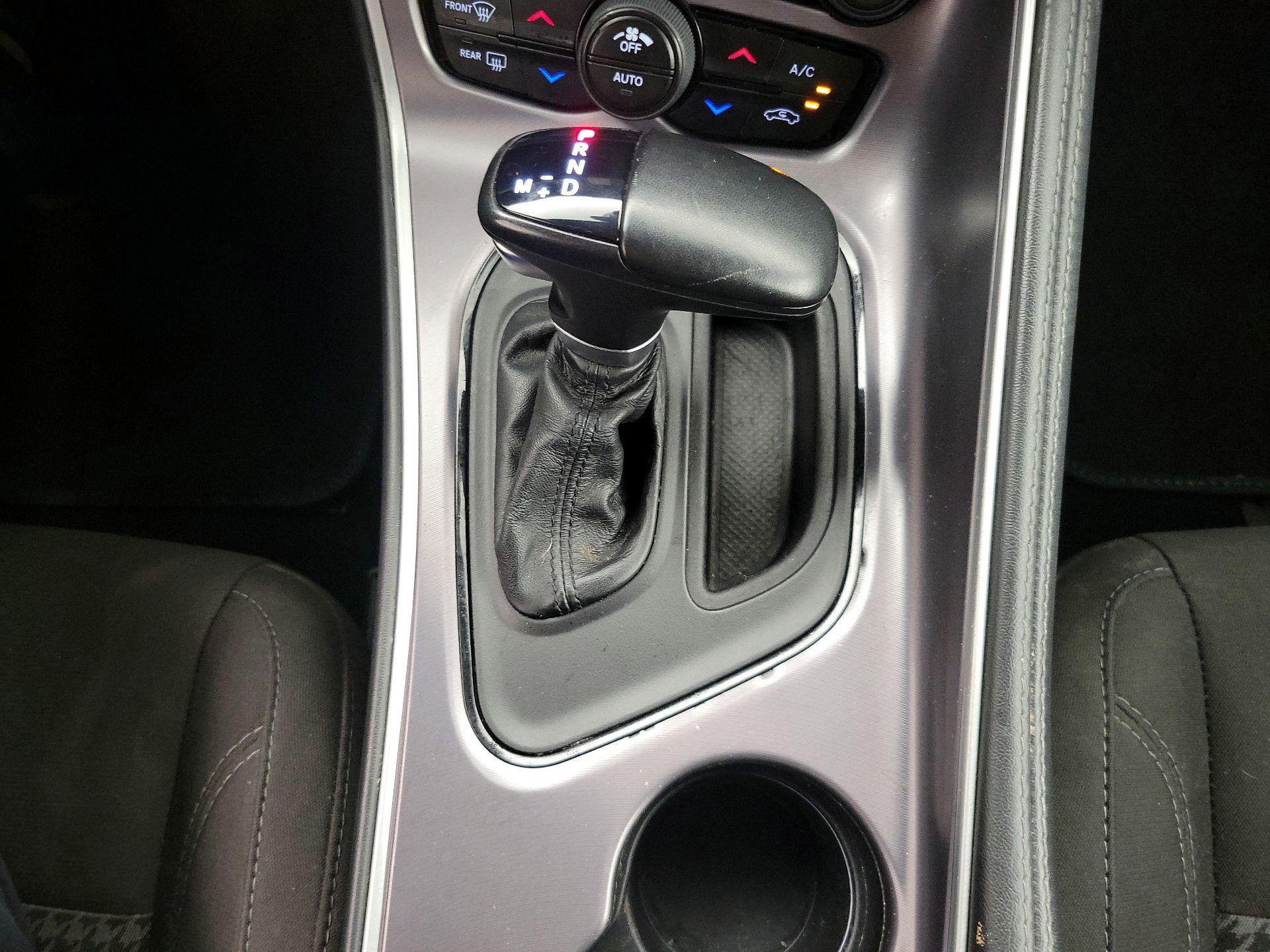 Thumbnail: 2019 Dodge Challenger - 17