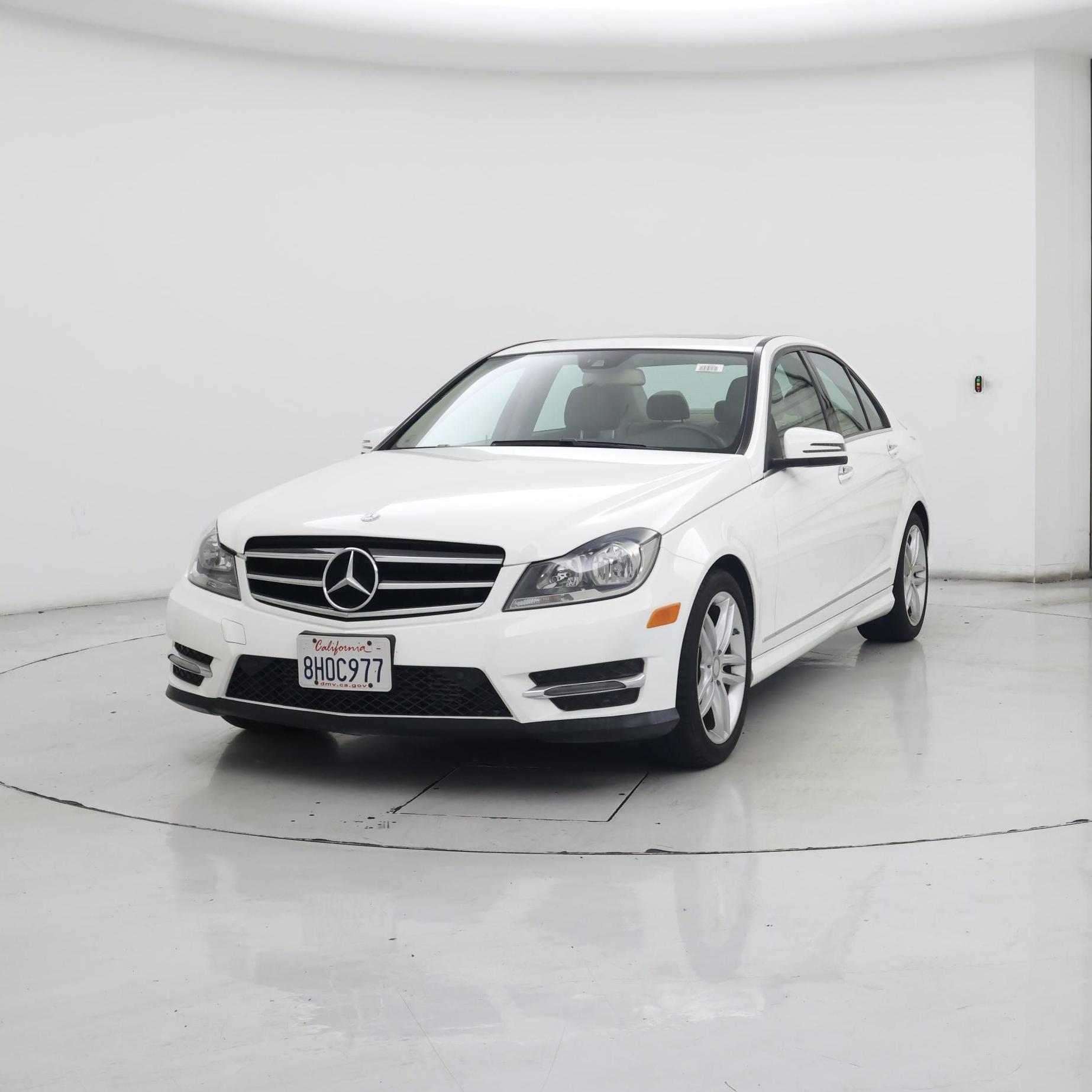 Thumbnail: 2014 Mercedes-Benz C-Class - 4