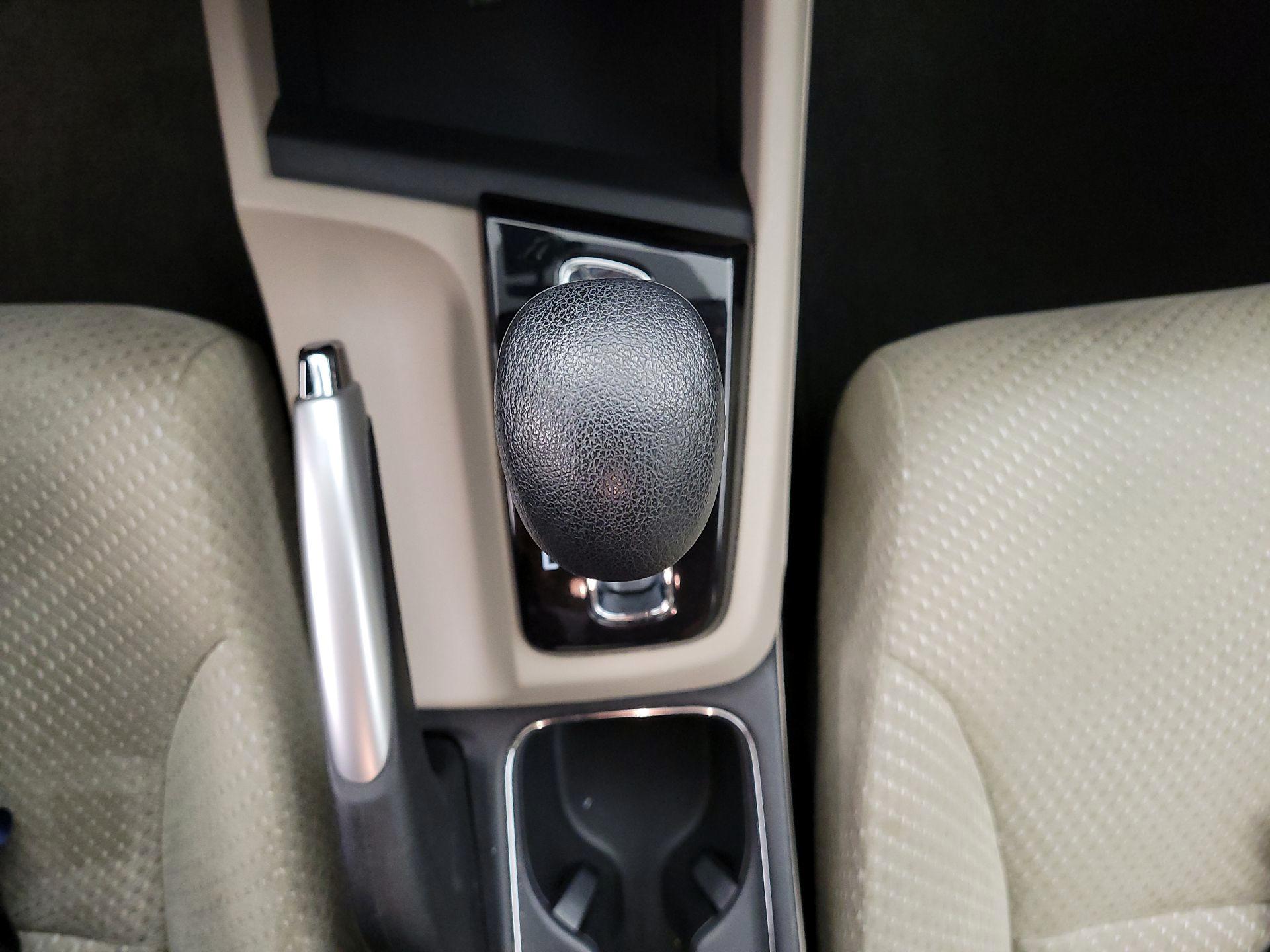Thumbnail: 2014 Honda Civic - 17