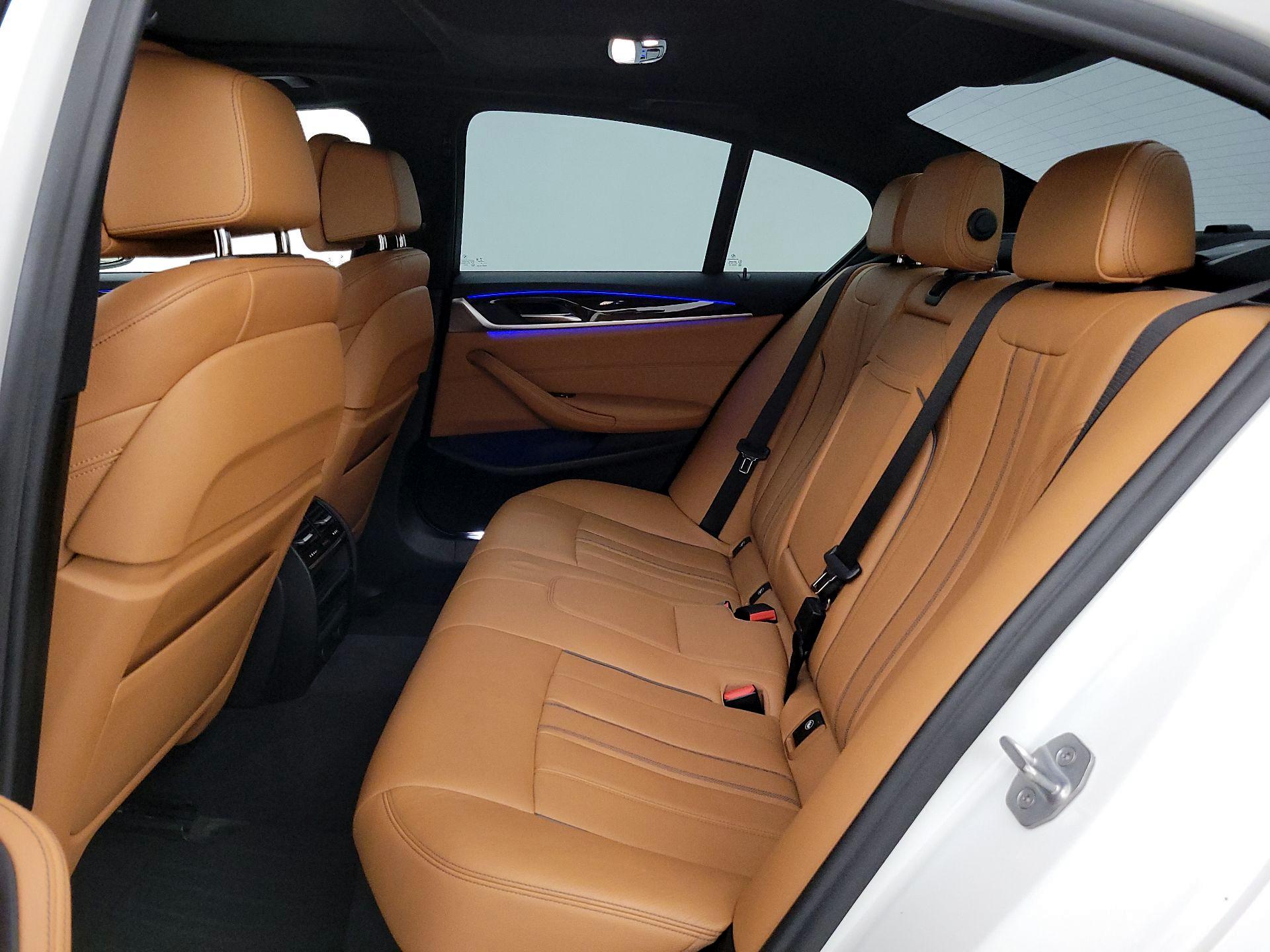 Thumbnail: 2019 BMW 5 Series - 18