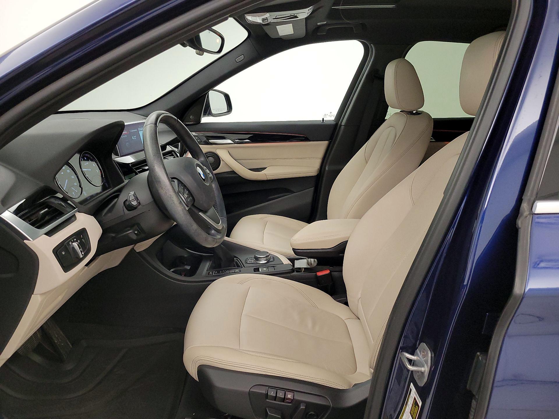 Thumbnail: 2019 BMW X1 - 11