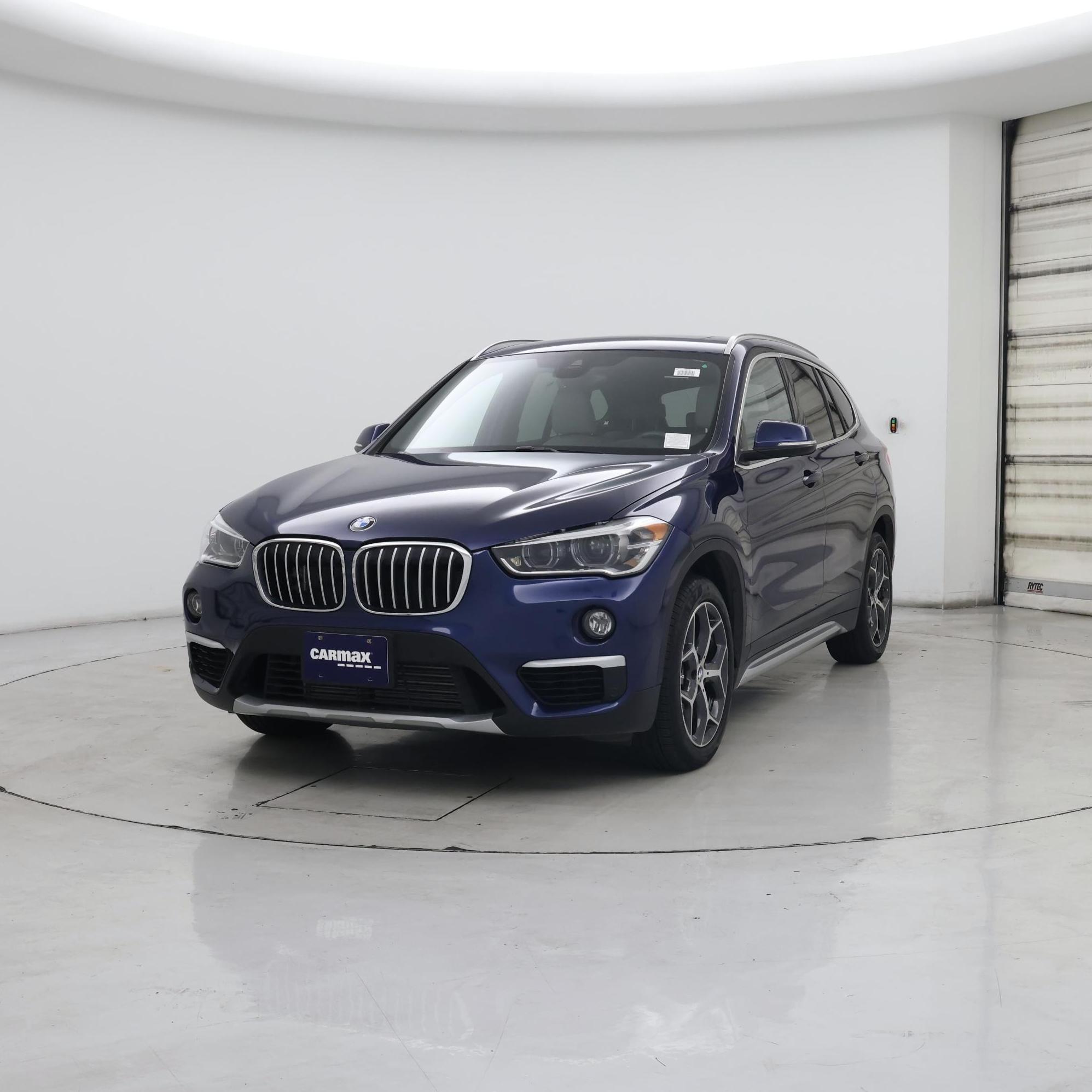 Thumbnail: 2019 BMW X1 - 4