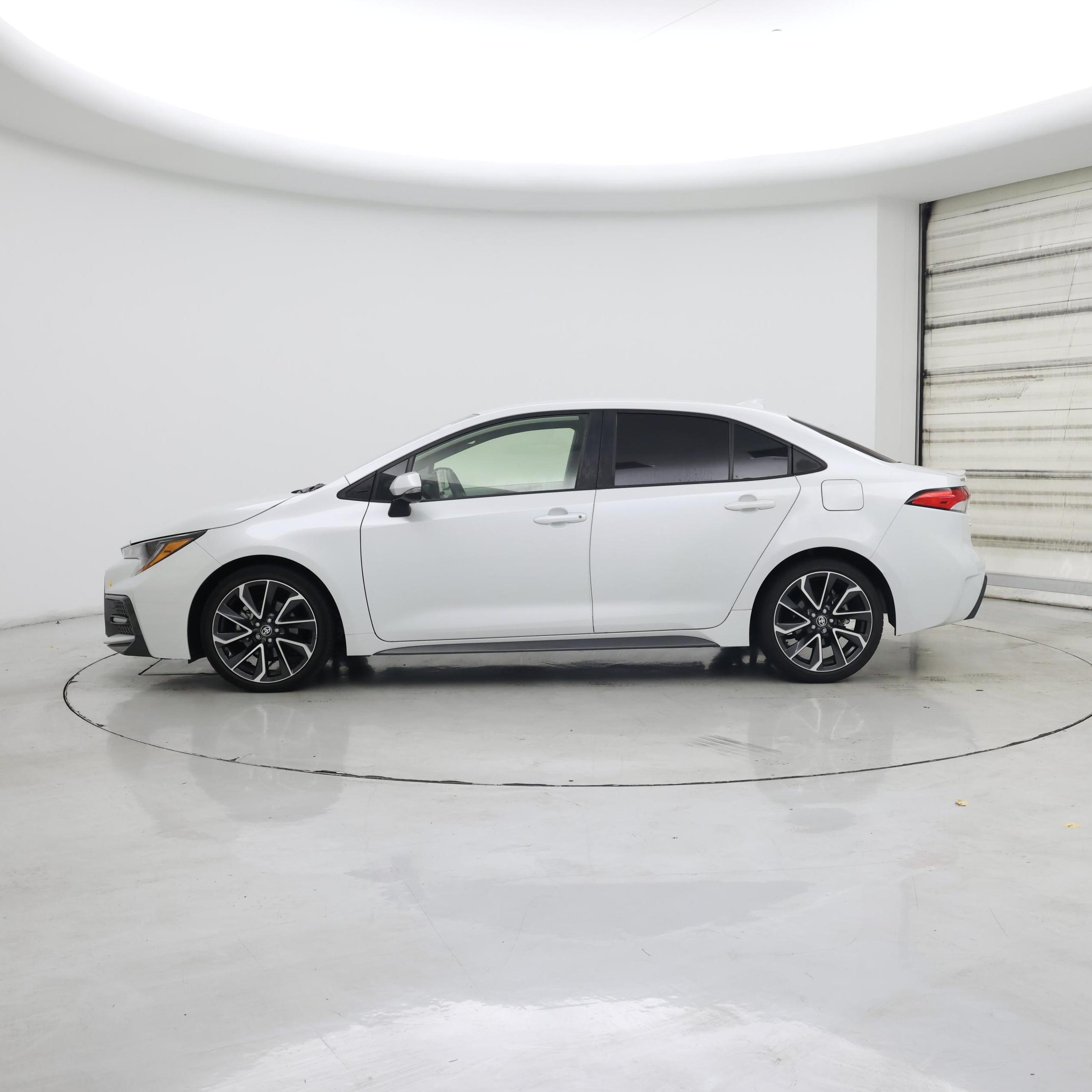 Thumbnail: 2022 Toyota Corolla - 3