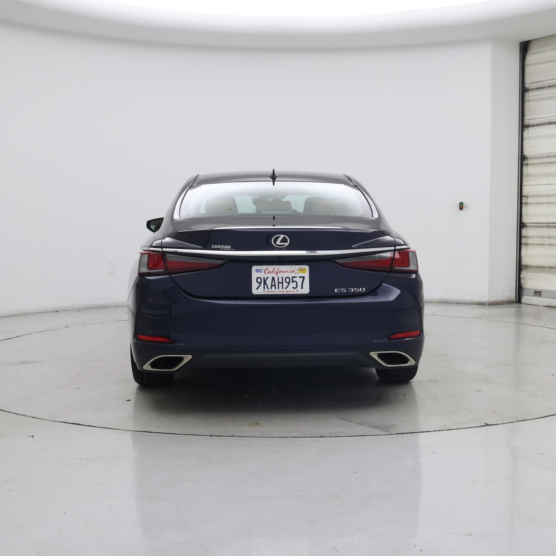 Thumbnail: 2024 Lexus ES - 6