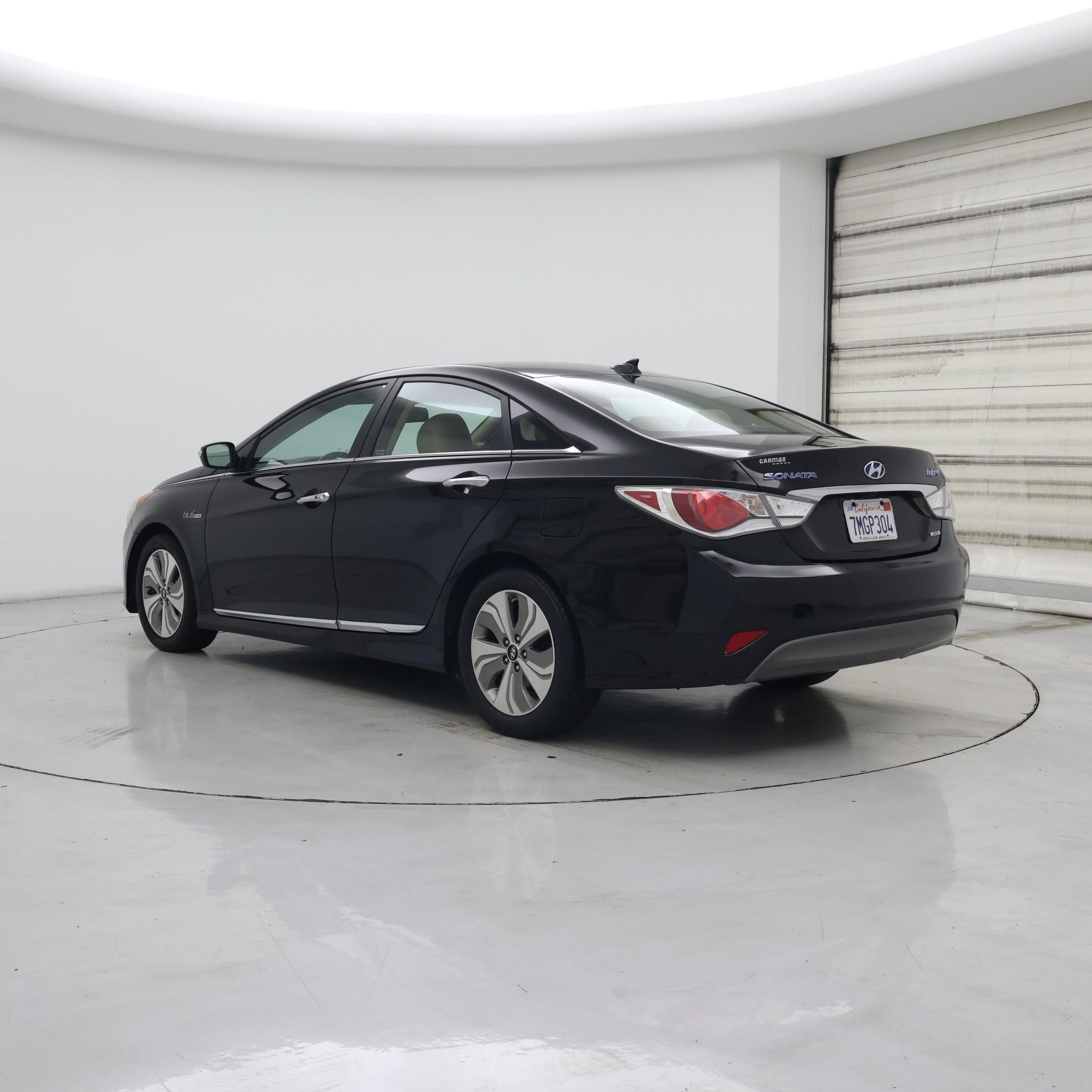 Thumbnail: 2015 Hyundai Sonata - 2