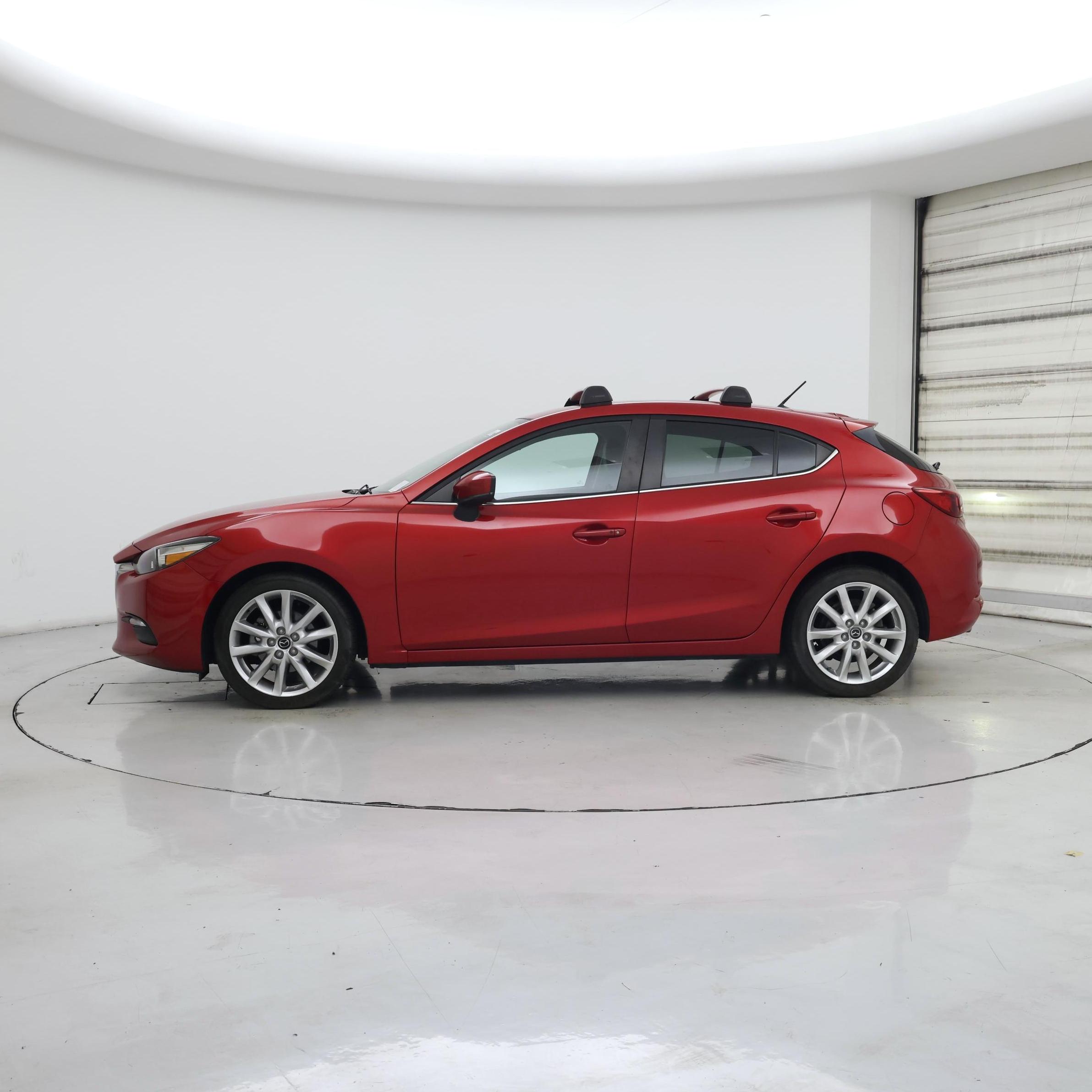 Thumbnail: 2017 Mazda Mazda3 - 3