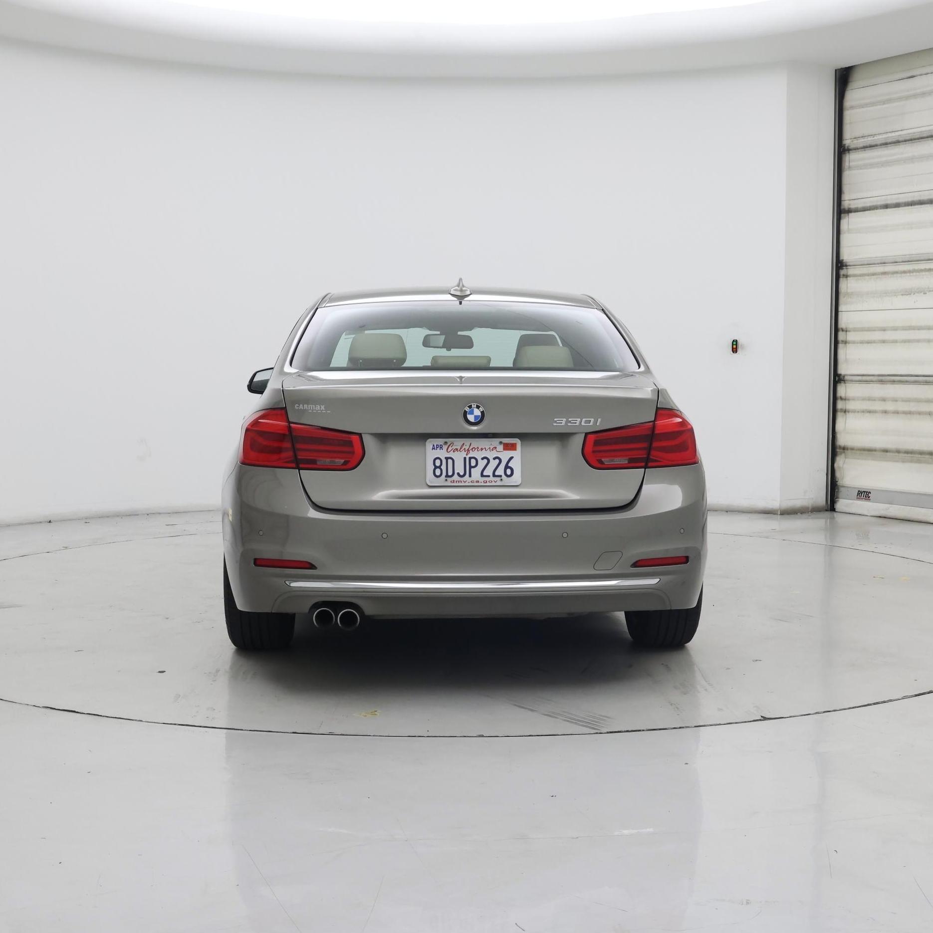 Thumbnail: 2018 BMW 3 Series - 6