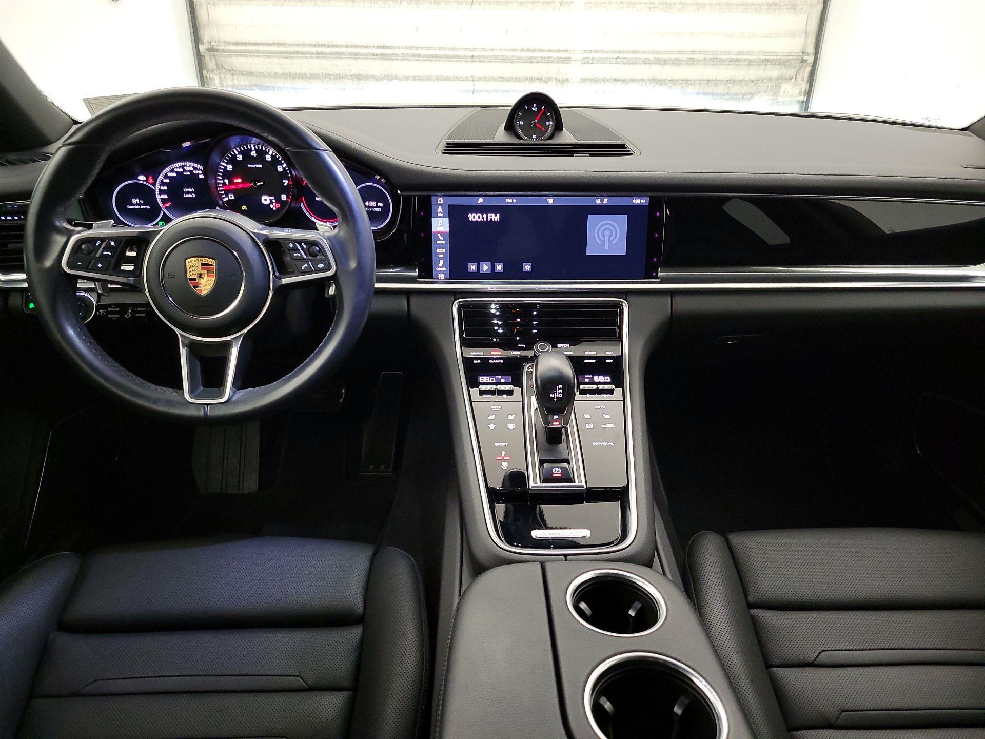 Thumbnail: 2020 Porsche Panamera - 9