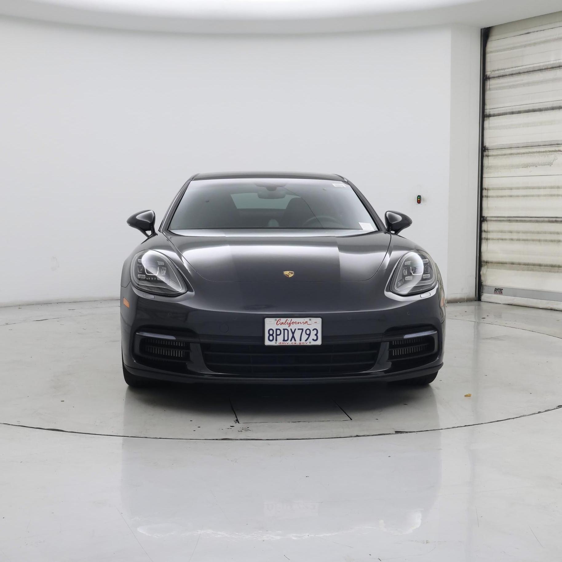 Thumbnail: 2020 Porsche Panamera - 5