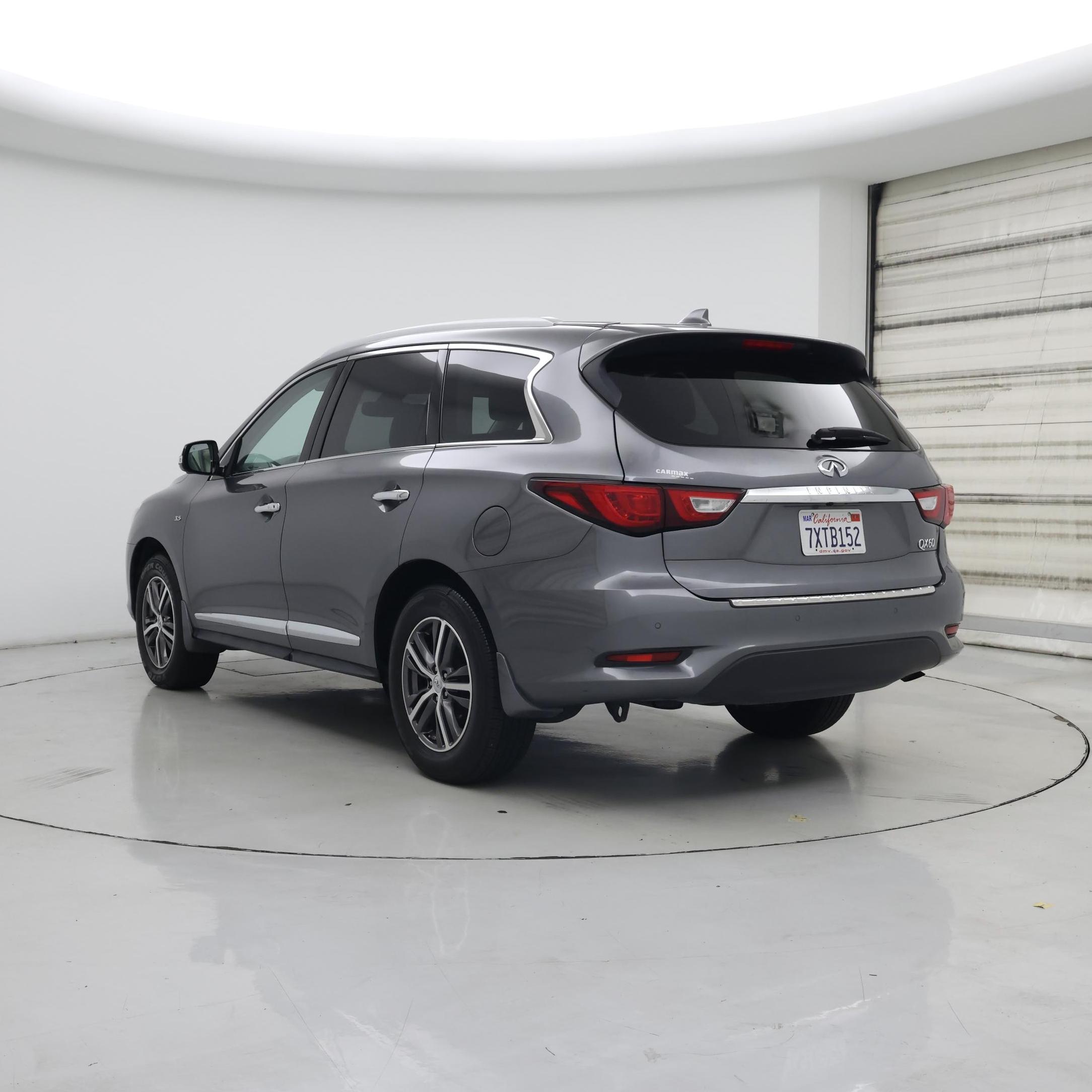 Thumbnail: 2017 INFINITI QX60 - 2