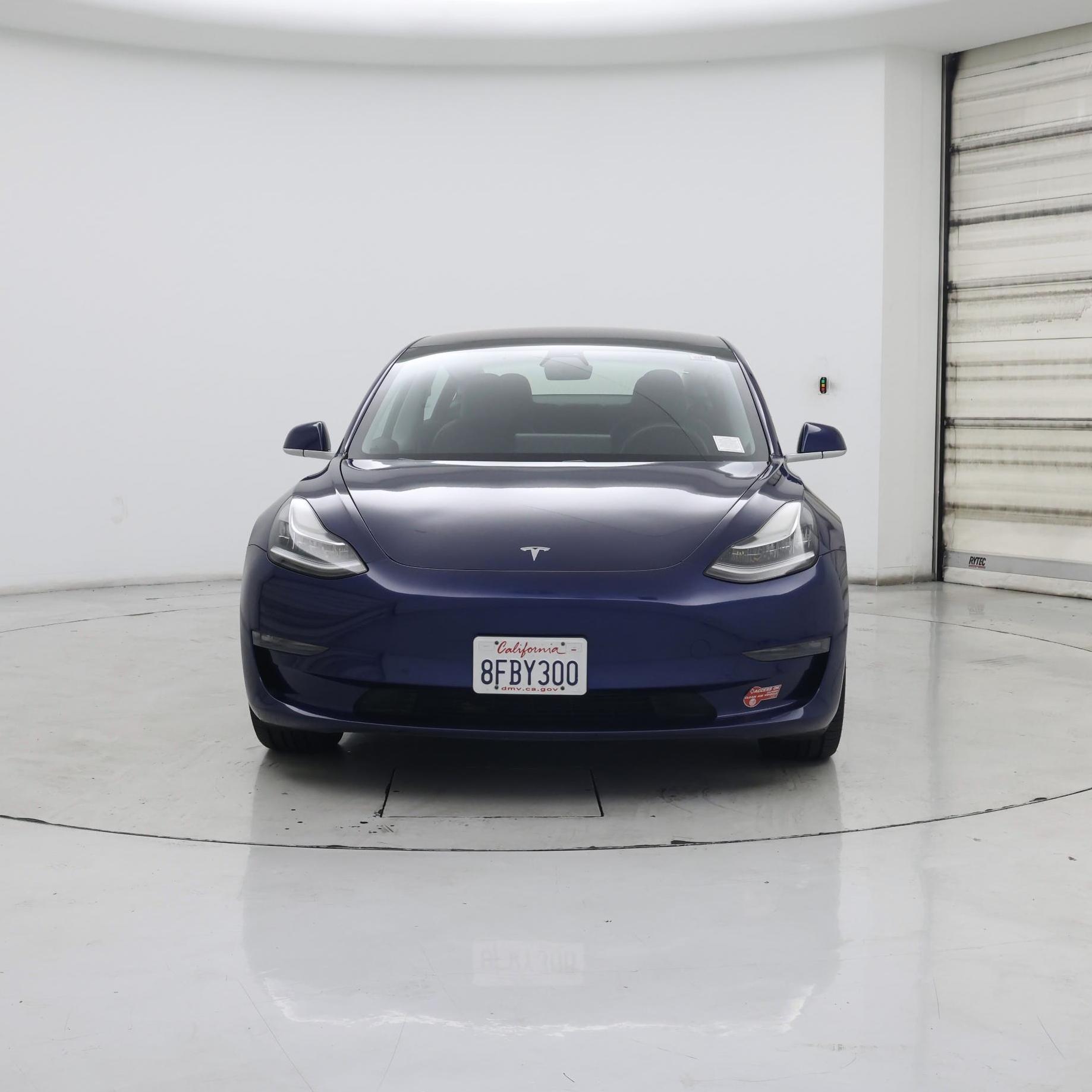 Thumbnail: 2018 Tesla Model 3 - 5