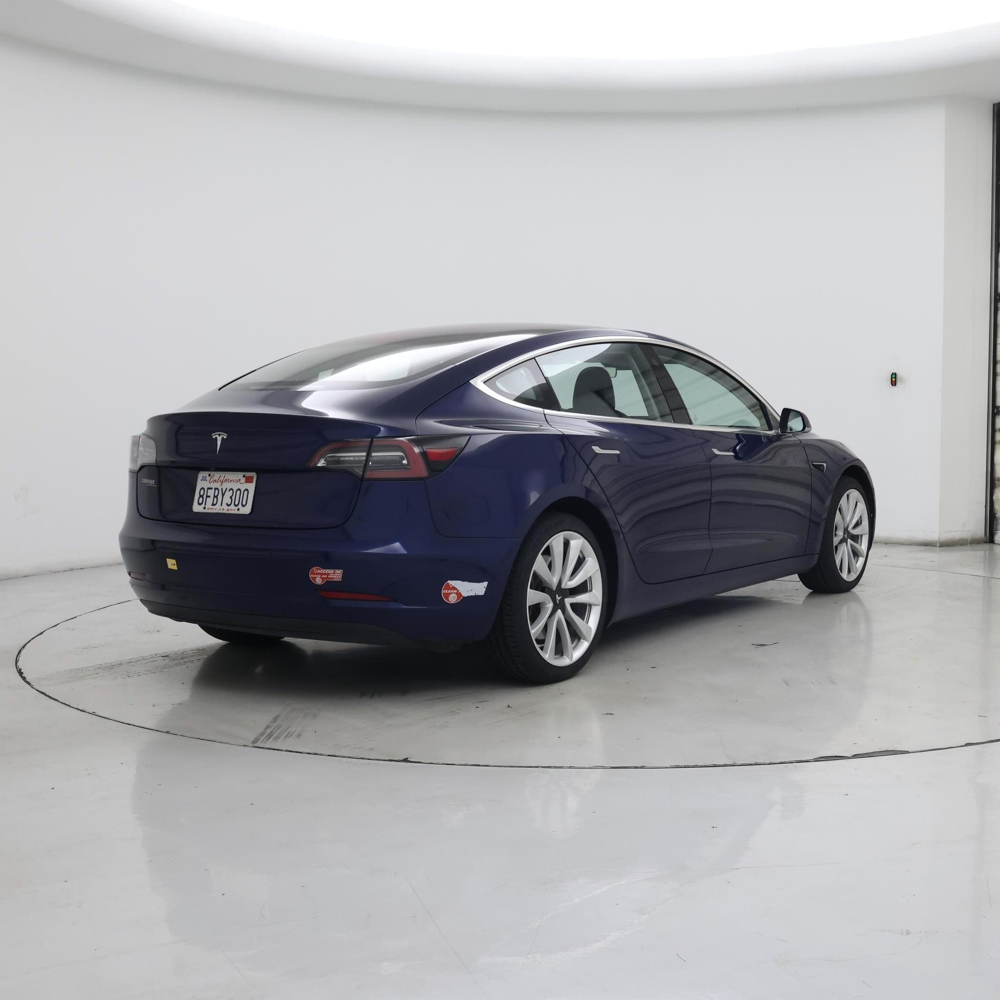 Thumbnail: 2018 Tesla Model 3 - 8