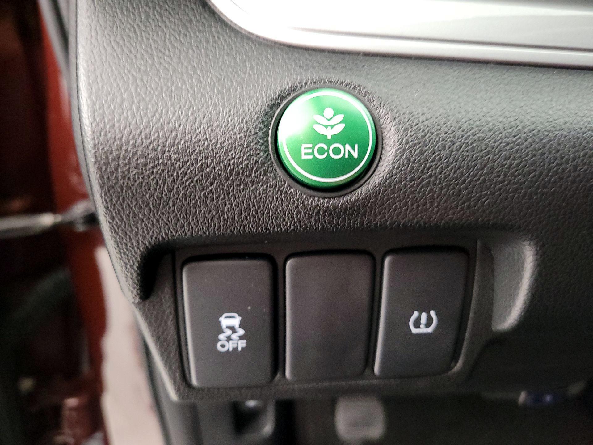 Thumbnail: 2015 Honda CR-V - 13