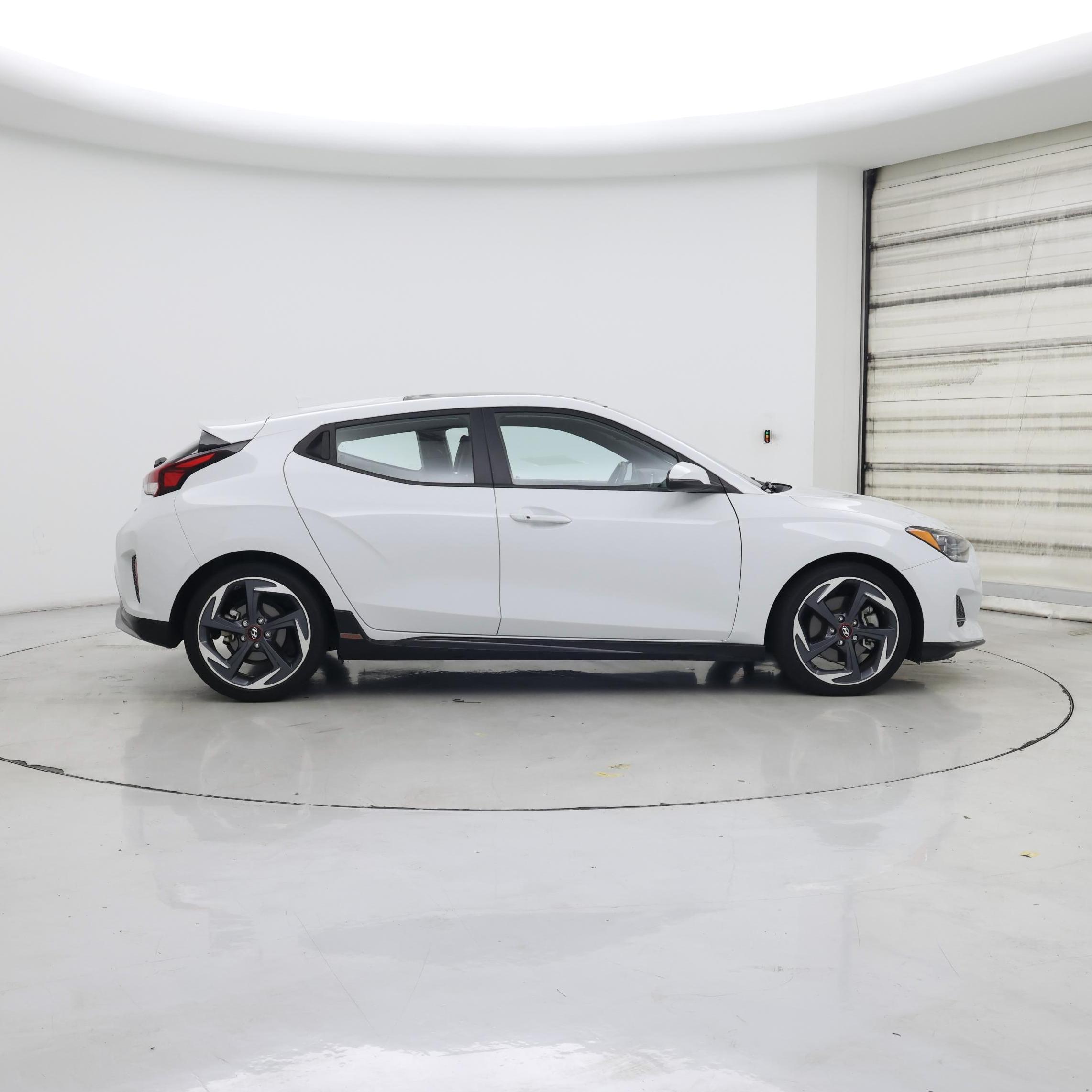 Thumbnail: 2020 Hyundai Veloster - 7