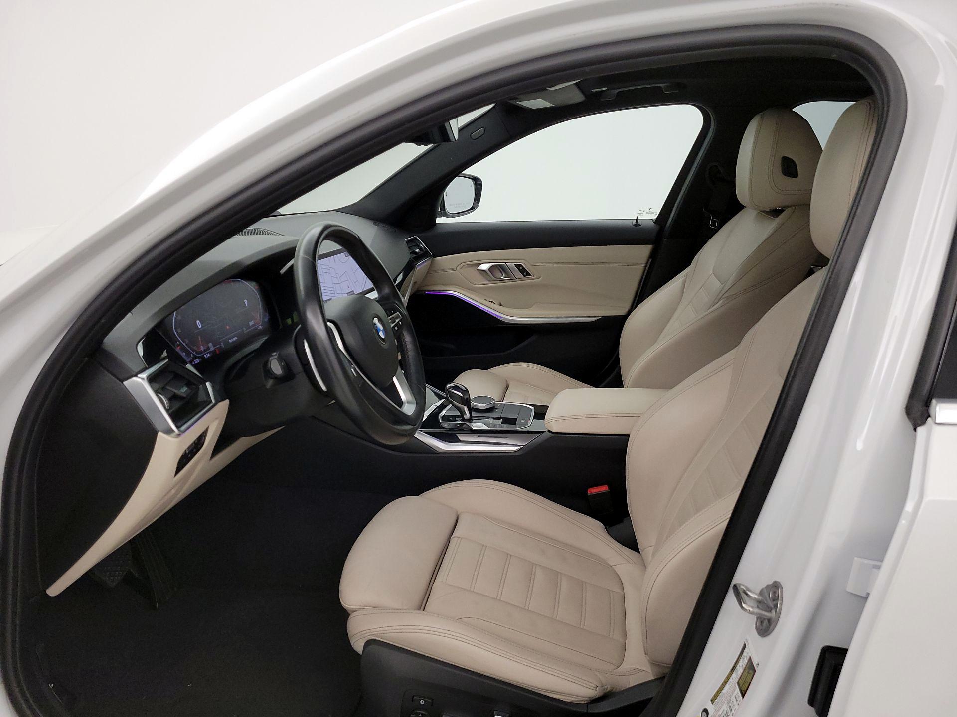 Thumbnail: 2019 BMW 3 Series - 11