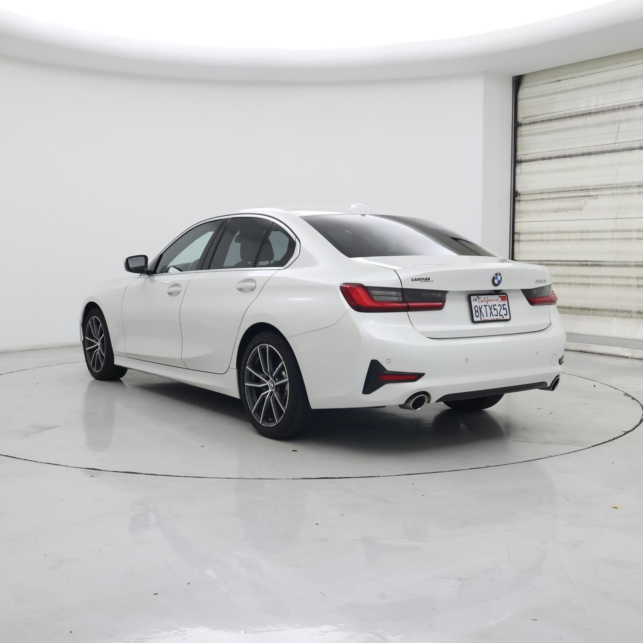 Thumbnail: 2019 BMW 3 Series - 2