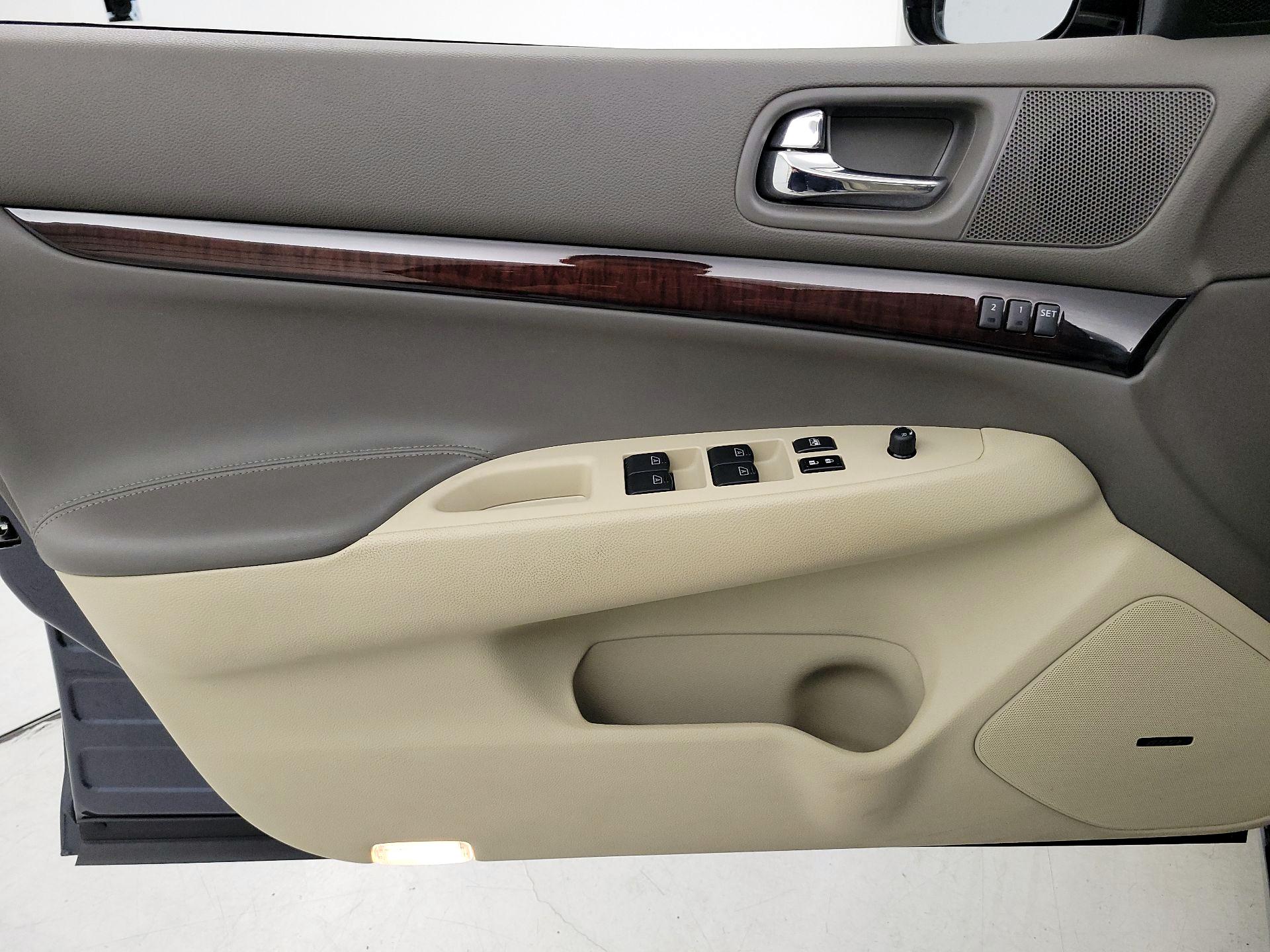 Thumbnail: 2013 INFINITI G37 - 12