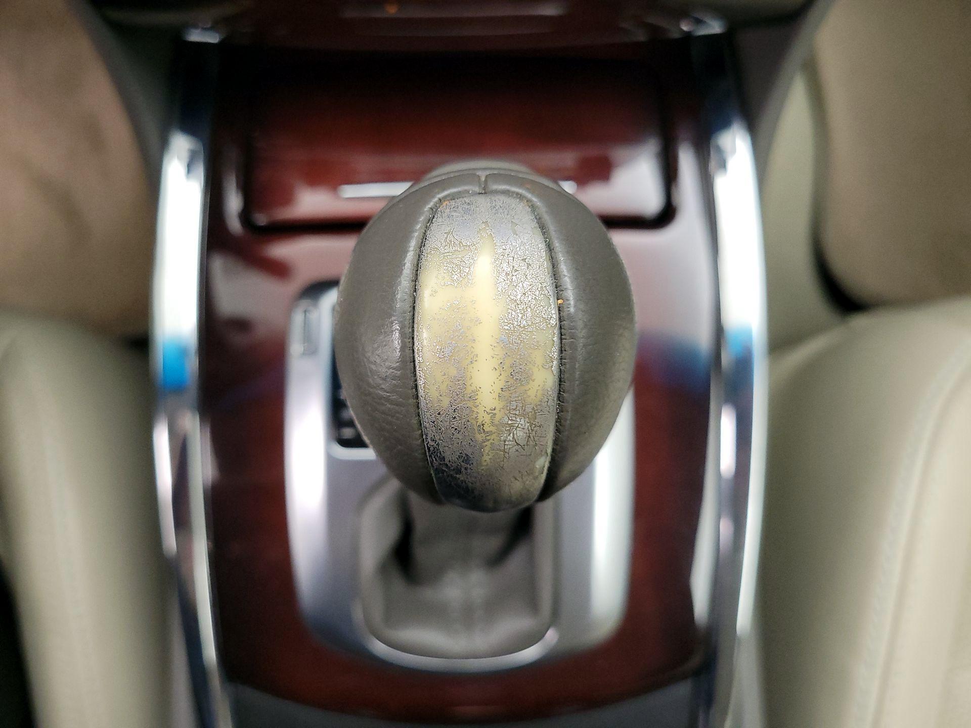 Thumbnail: 2013 INFINITI G37 - 17
