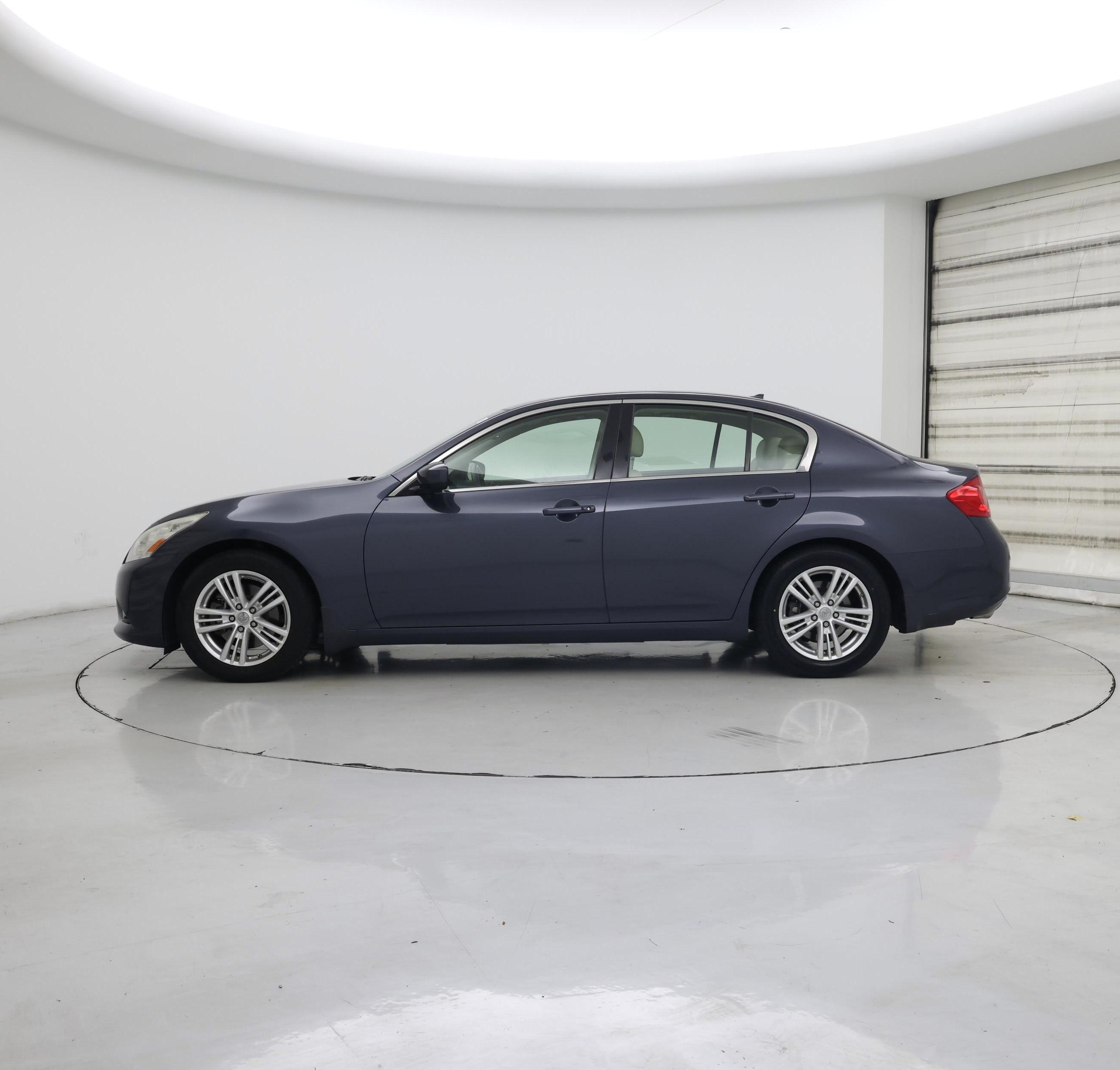 Thumbnail: 2013 INFINITI G37 - 3