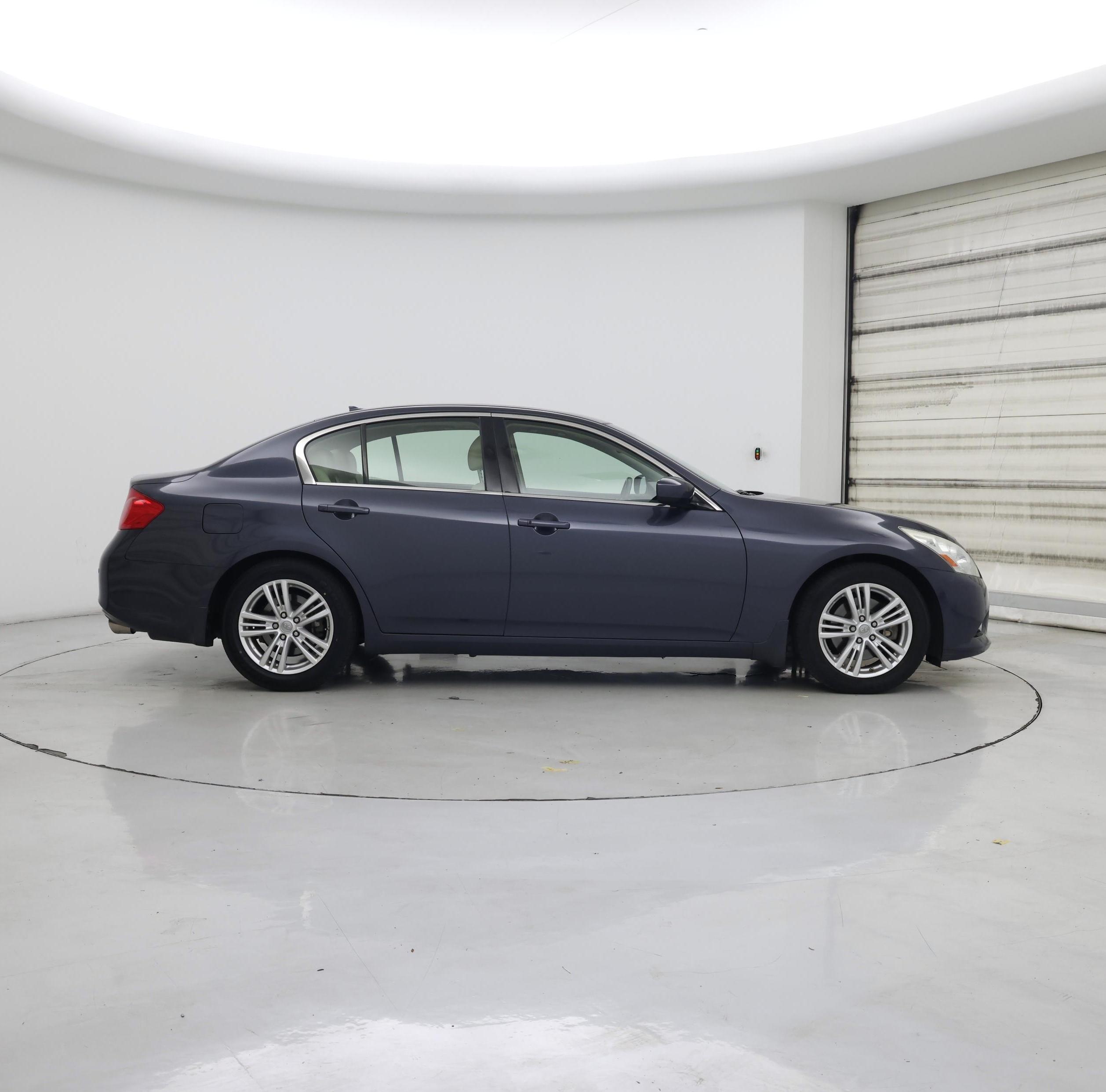 Thumbnail: 2013 INFINITI G37 - 7