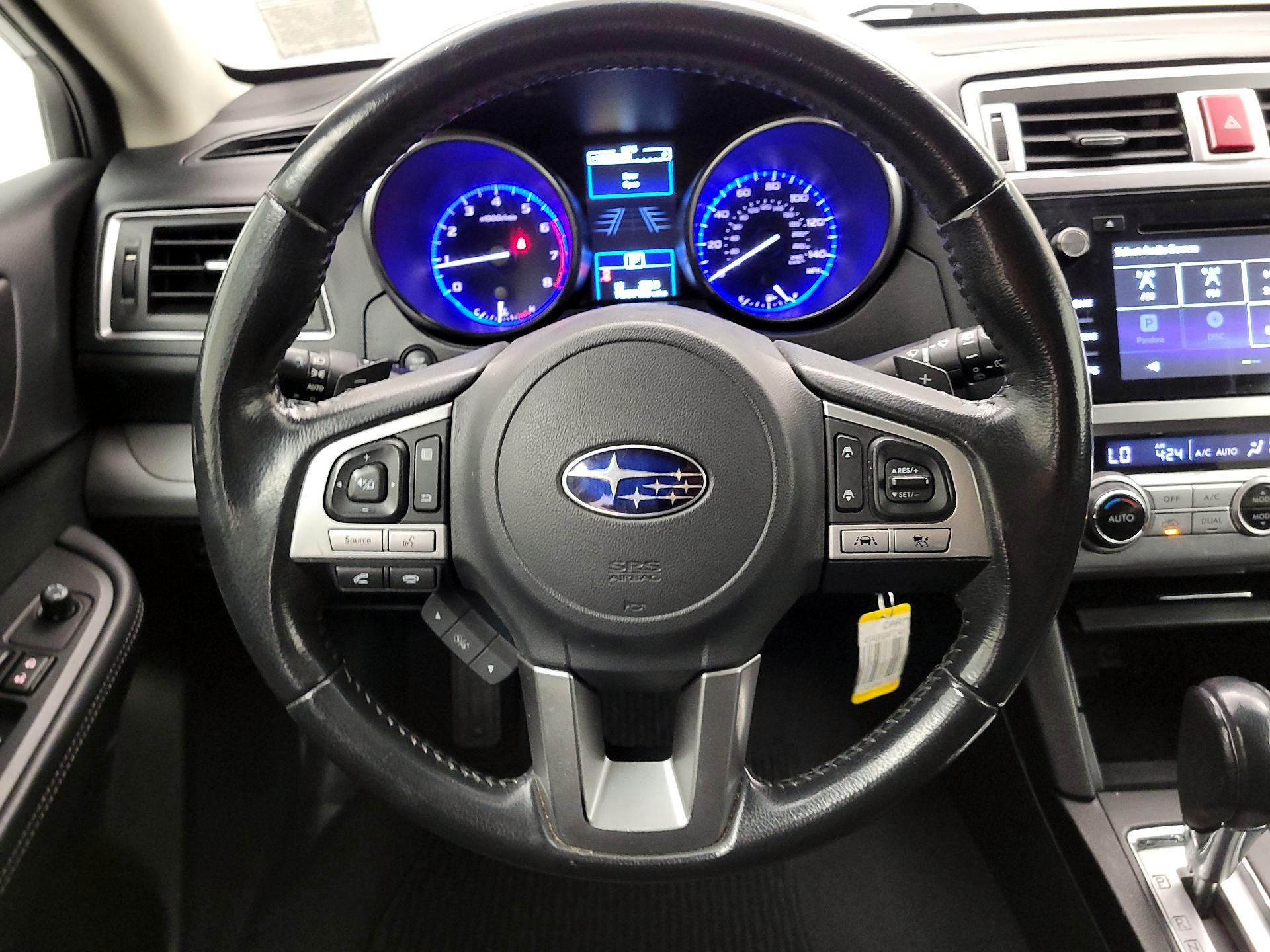 Thumbnail: 2017 Subaru Outback - 10