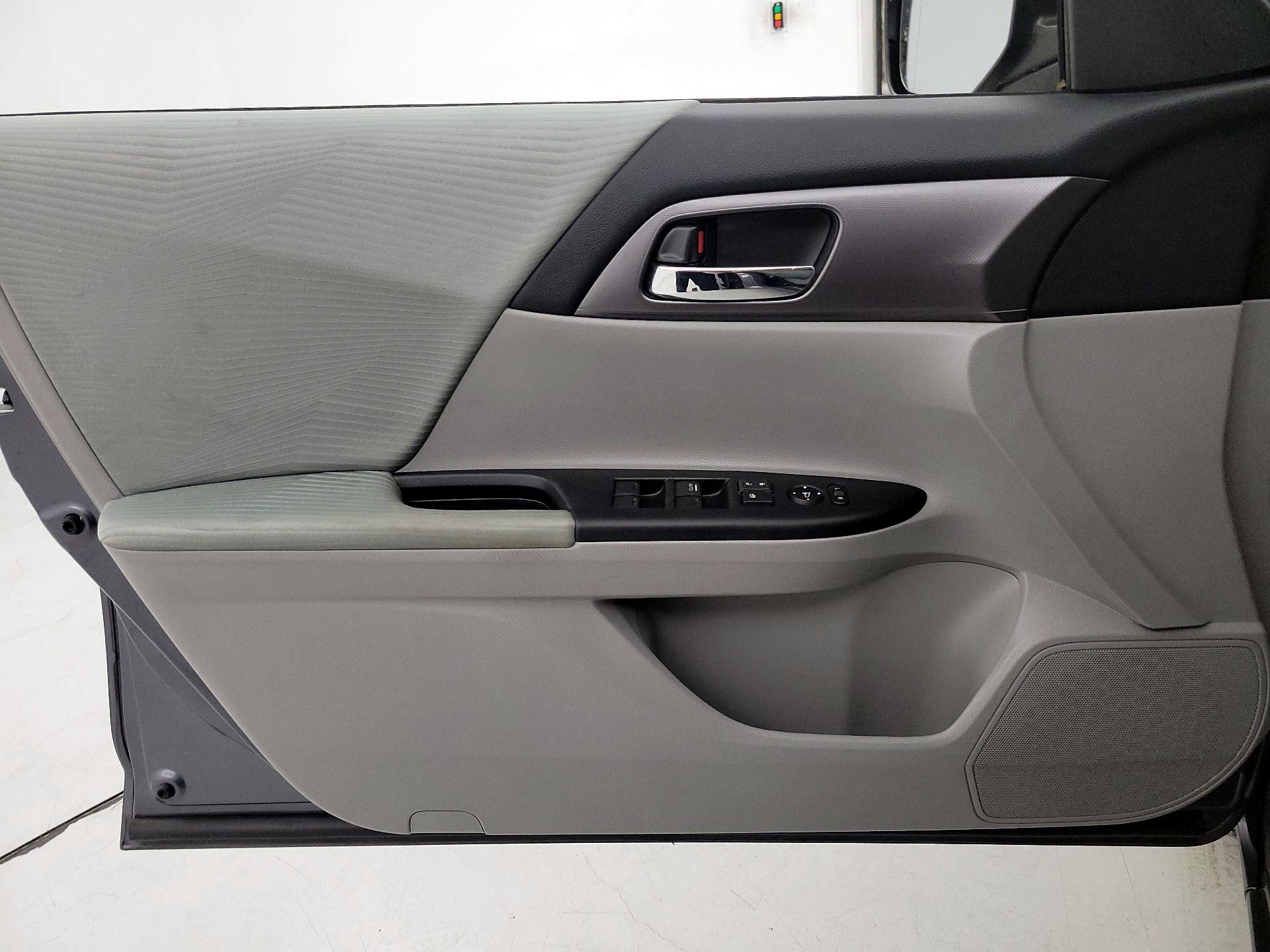 Thumbnail: 2014 Honda Accord - 12