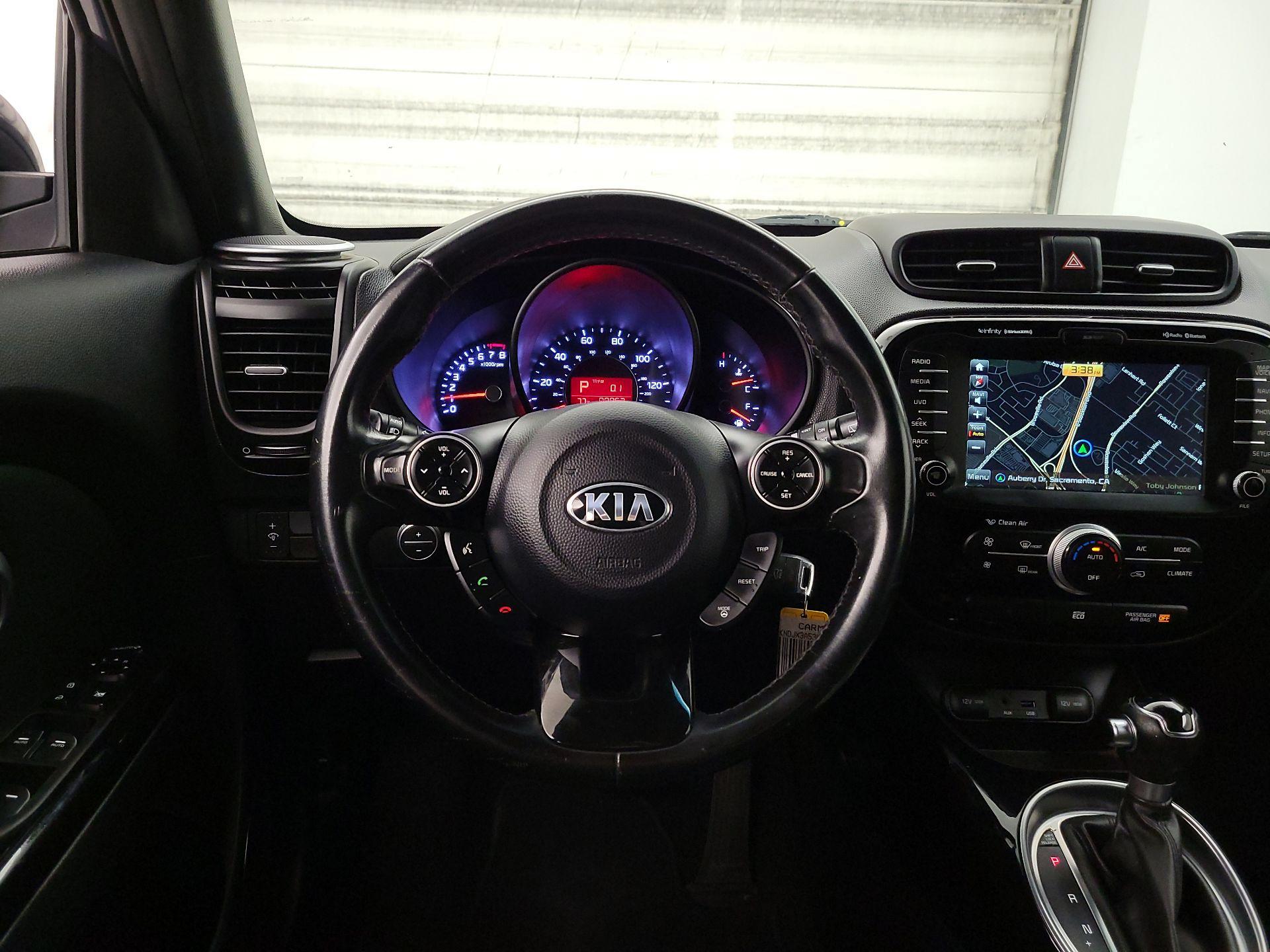 Thumbnail: 2014 Kia Soul - 10