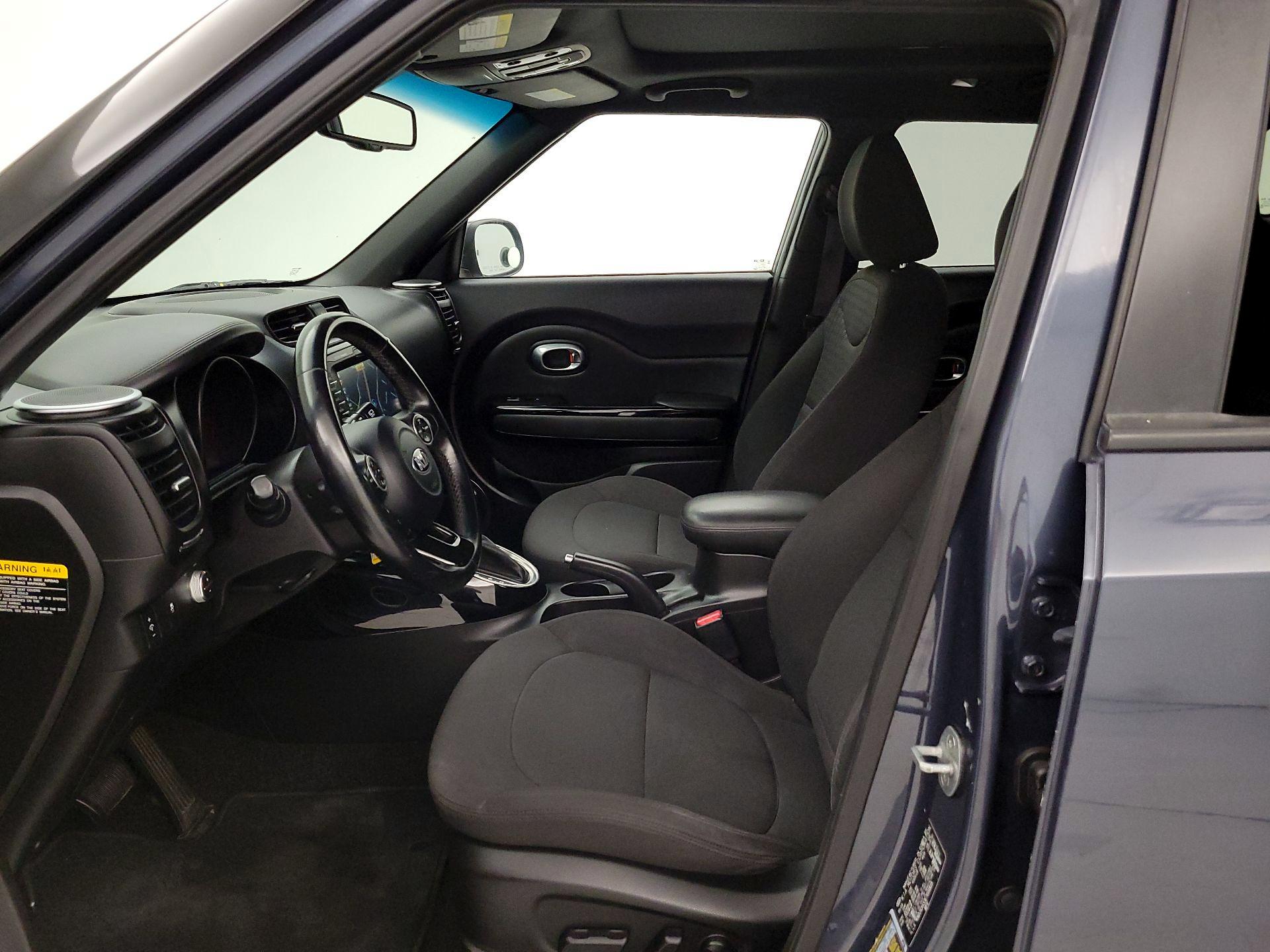 Thumbnail: 2014 Kia Soul - 11