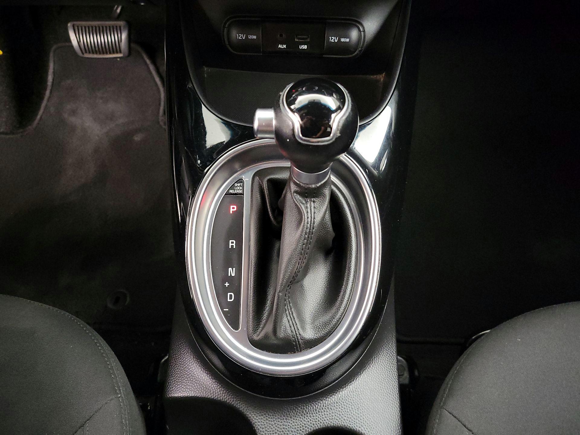 Thumbnail: 2014 Kia Soul - 18